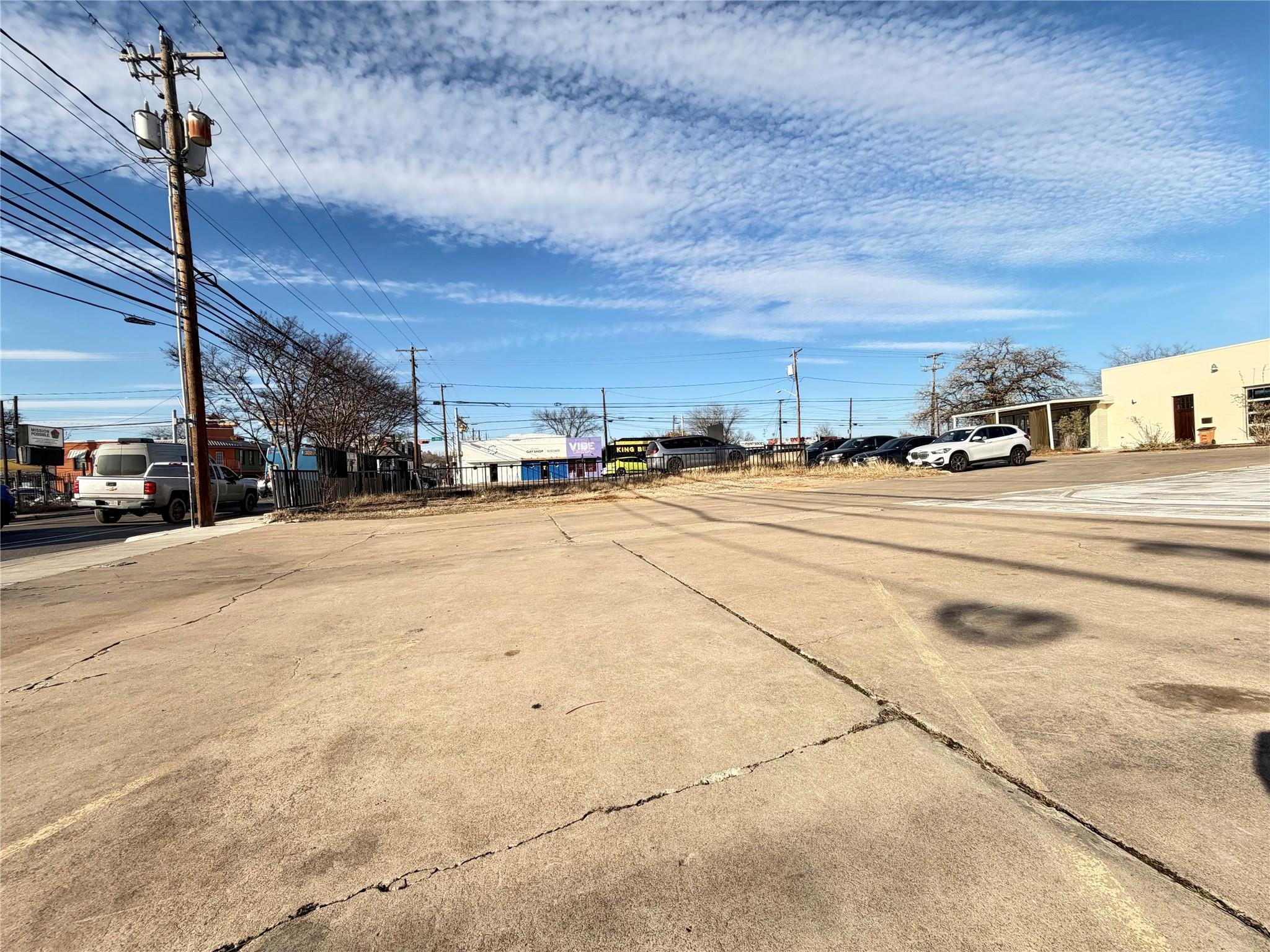 1901 E 12th St, Austin, TX 78702