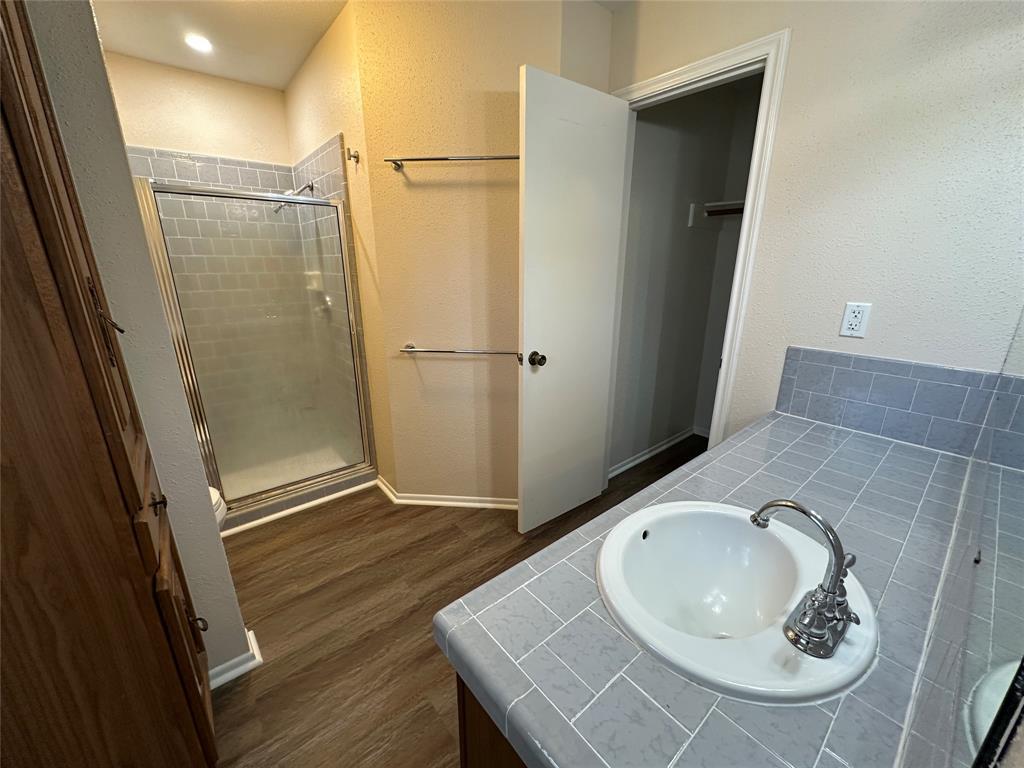 1047 Private Road 3022, Elgin, TX 78621