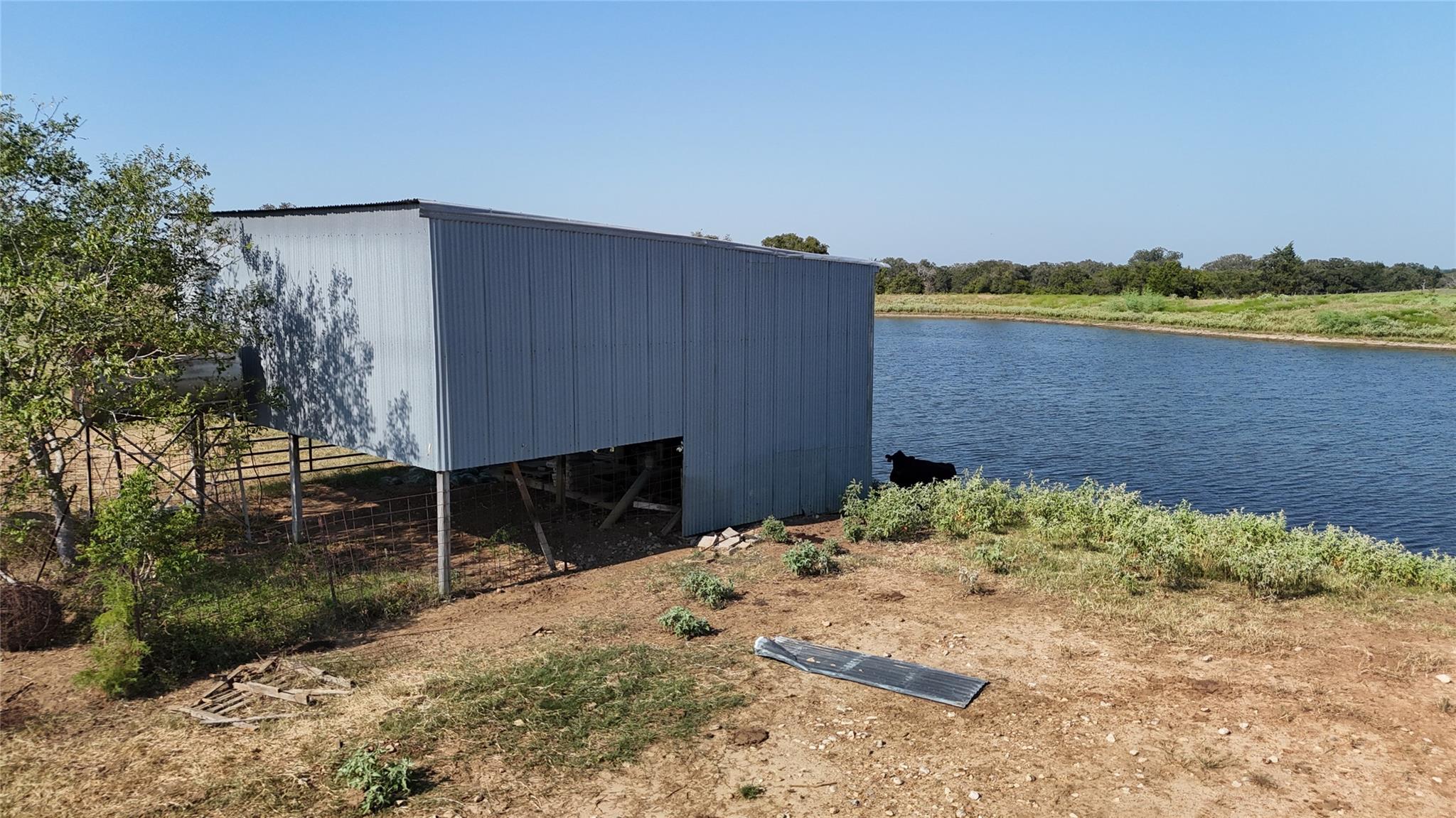 2039 County Road 326, Giddings, TX 78942