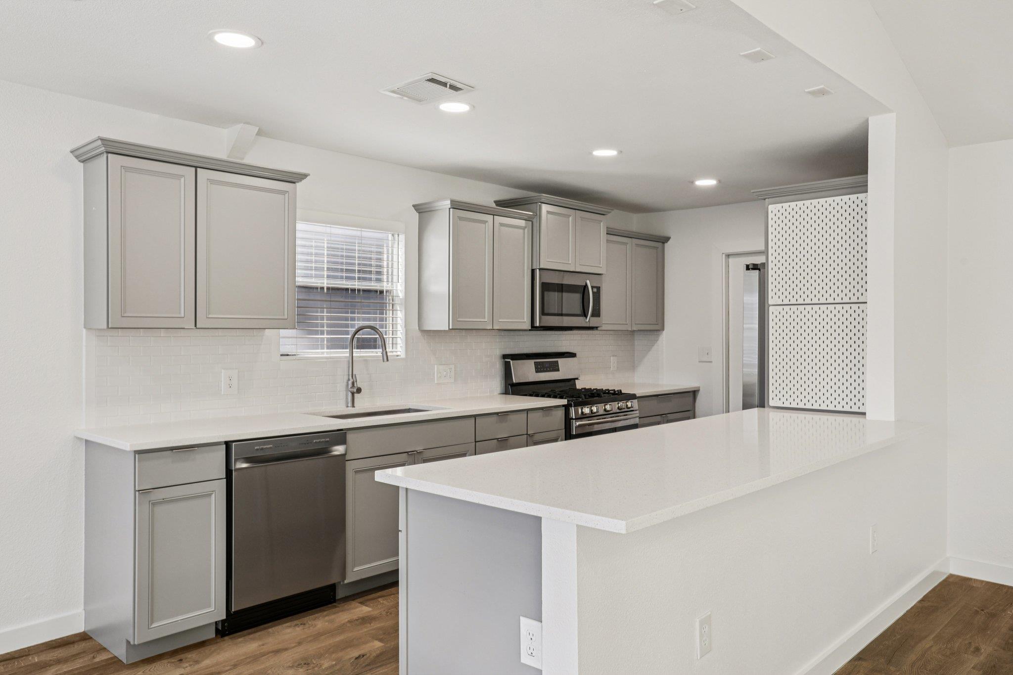 2713 Crownspoint Dr, Austin, TX 78748