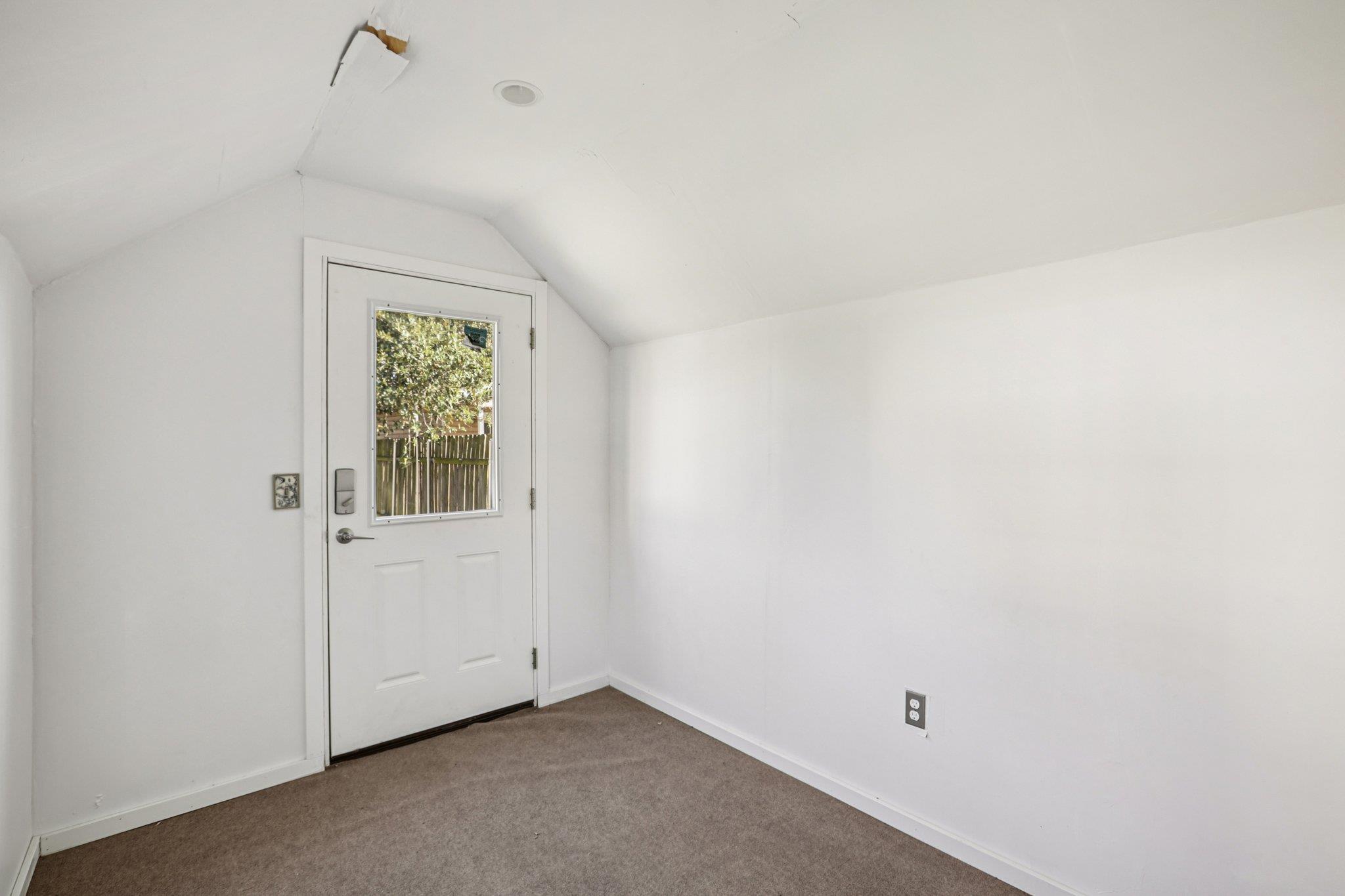 2713 Crownspoint Dr, Austin, TX 78748