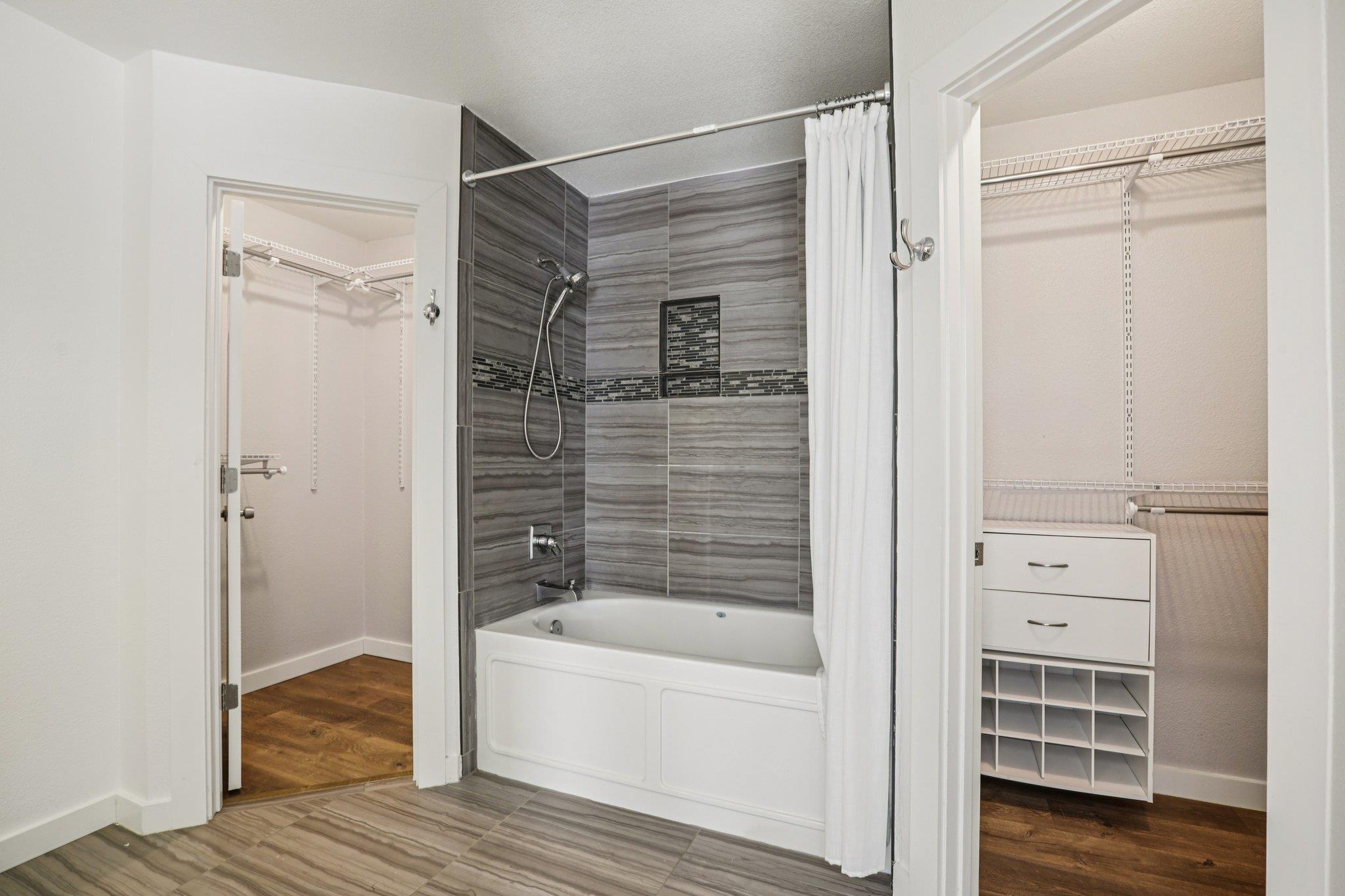 2713 Crownspoint Dr, Austin, TX 78748