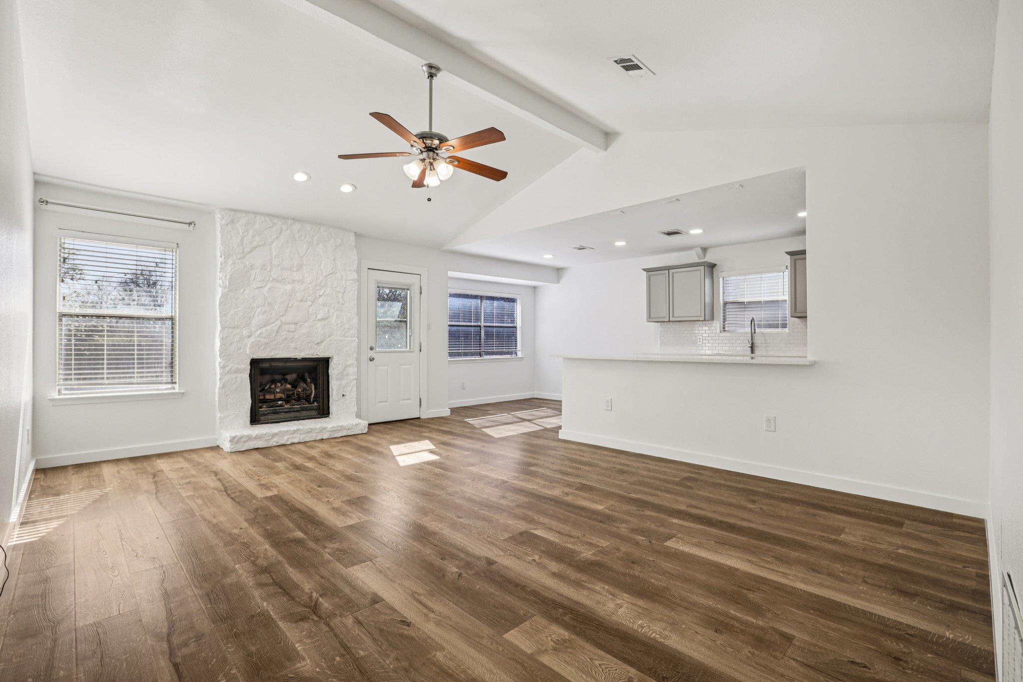 2713 Crownspoint Dr, Austin, TX 78748