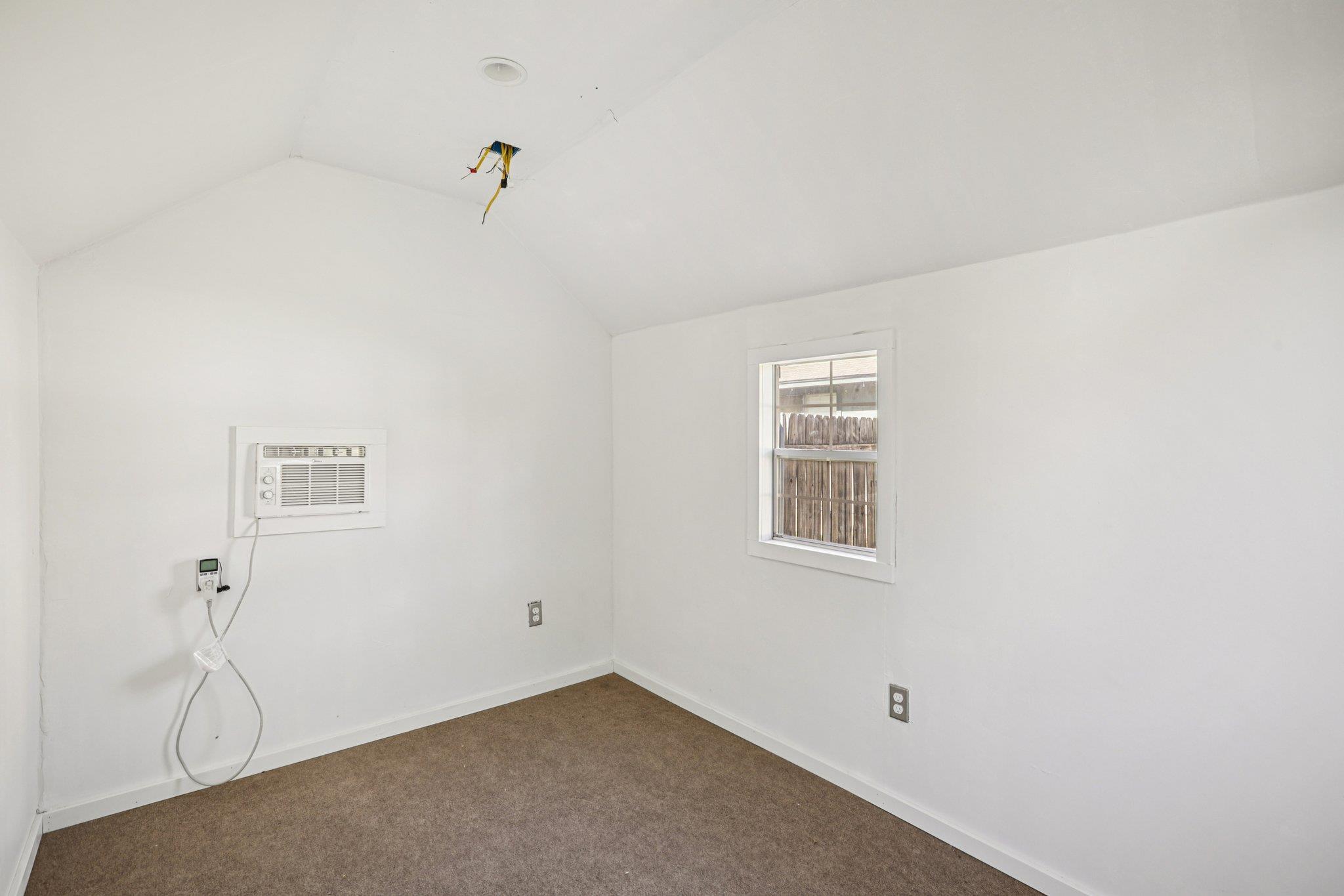 2713 Crownspoint Dr, Austin, TX 78748