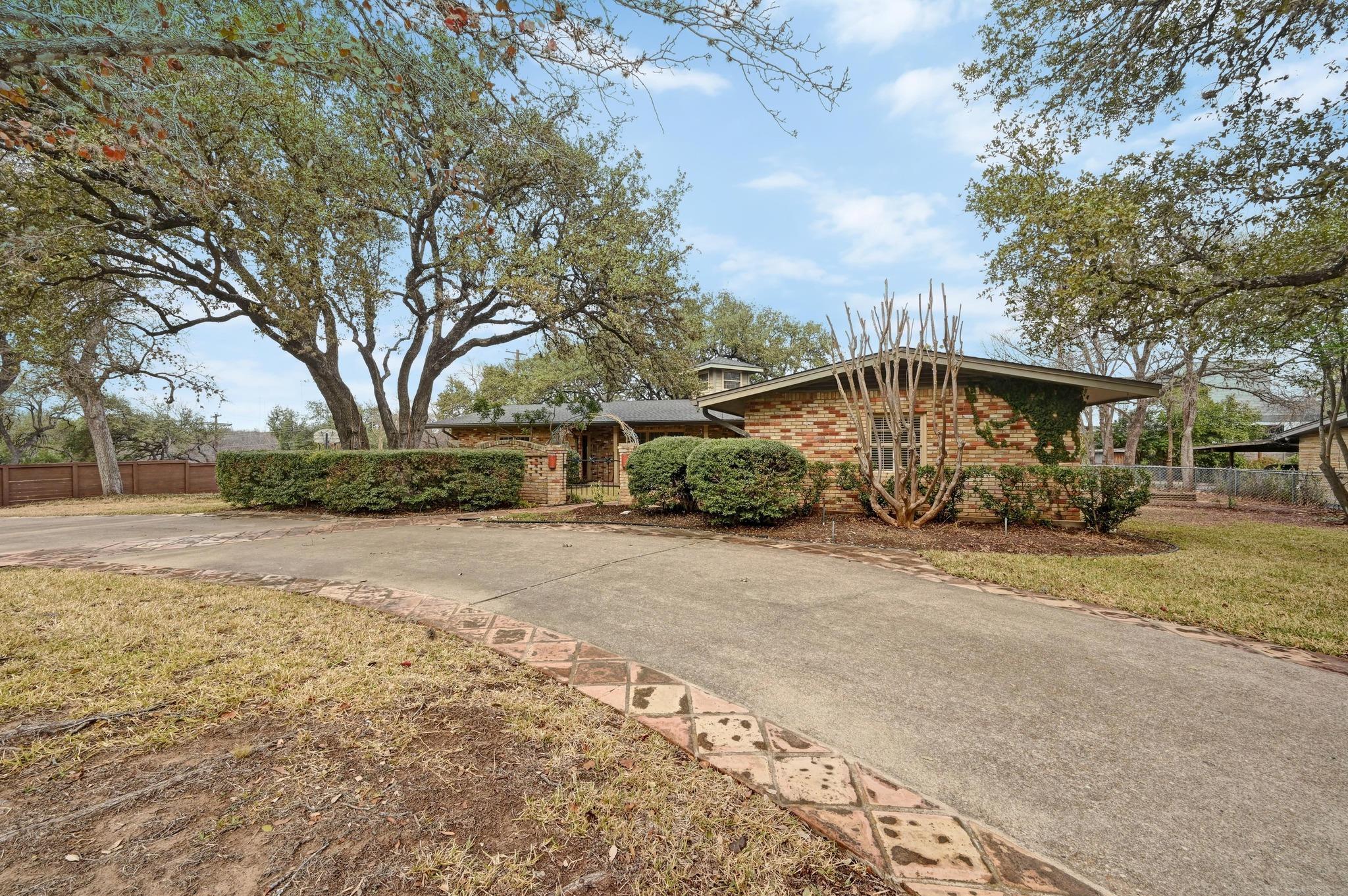 2807 Hatley Dr, Austin, TX 78746