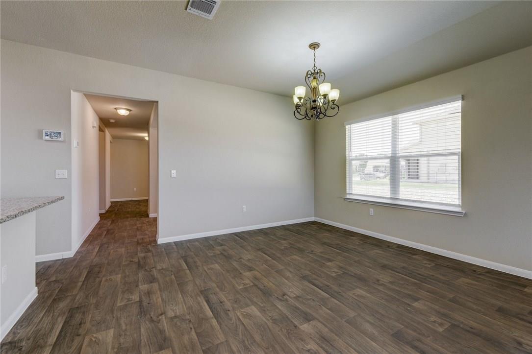 401 Cassandra Dr, Hutto, TX 78634