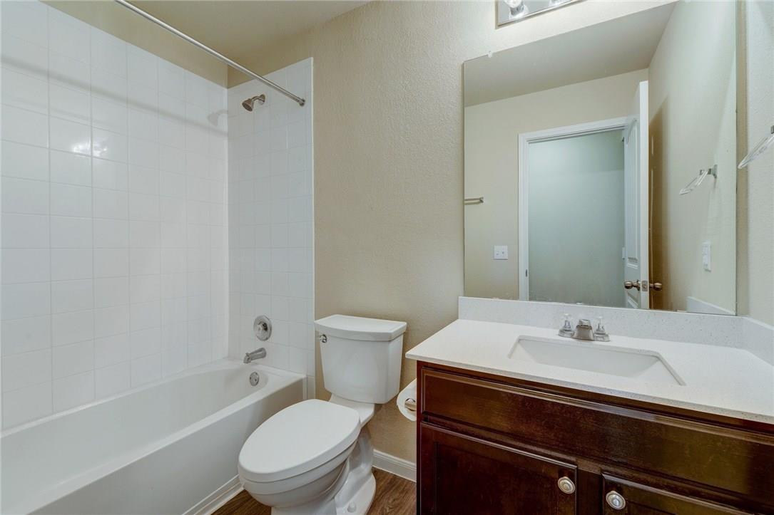 401 Cassandra Dr, Hutto, TX 78634