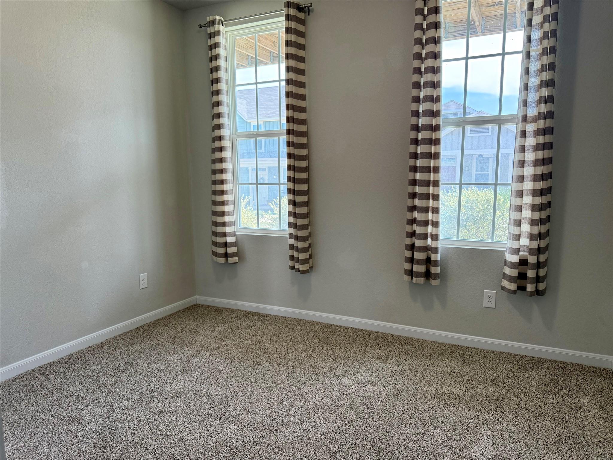 1293 Nevarez, Kyle, TX 78640