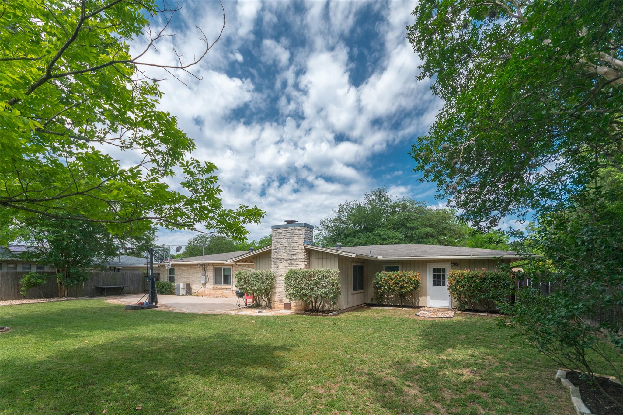 4507 Pack Saddle Pass, Austin, TX 78745