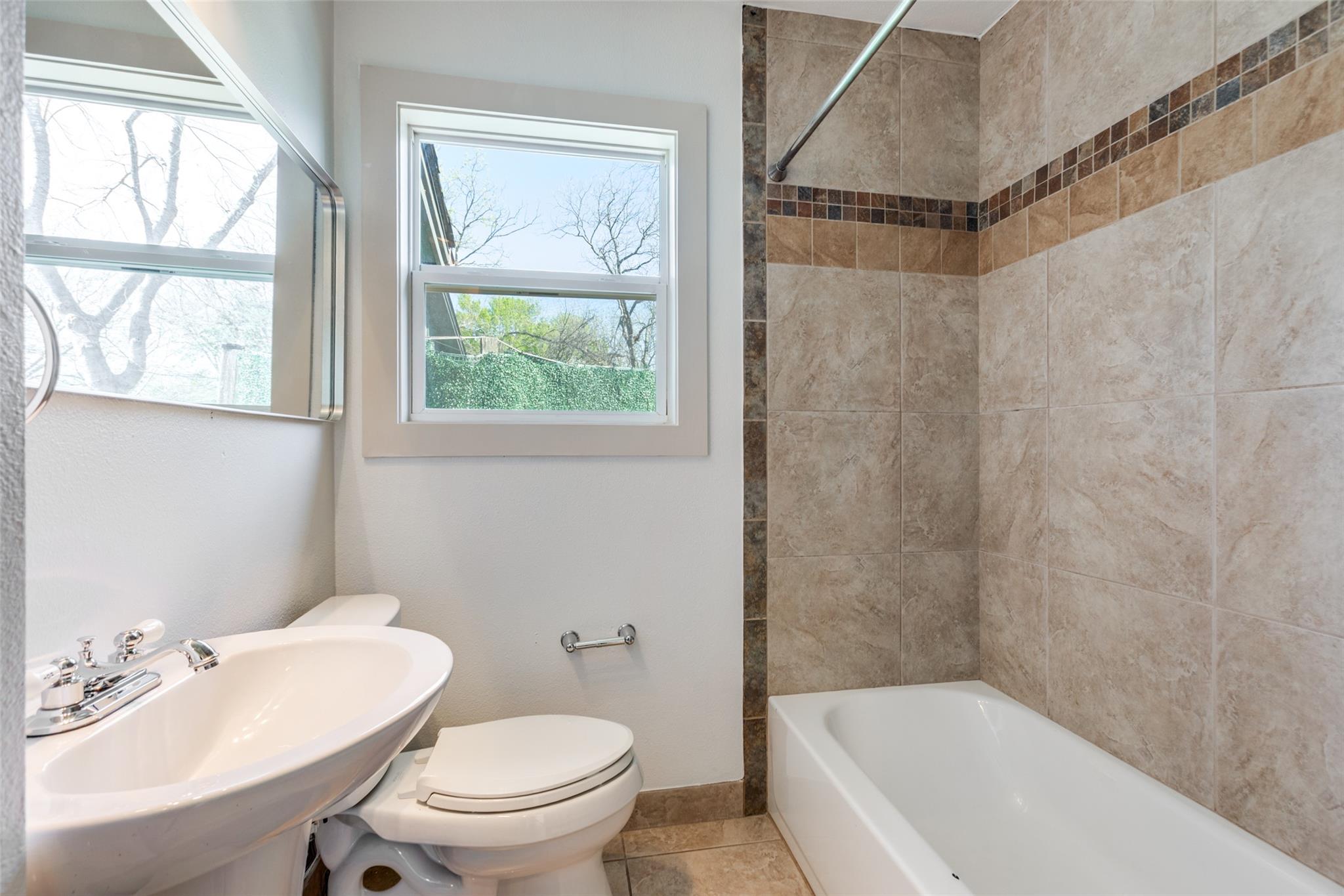 2012 Payne Ave # A, Austin, TX 78757