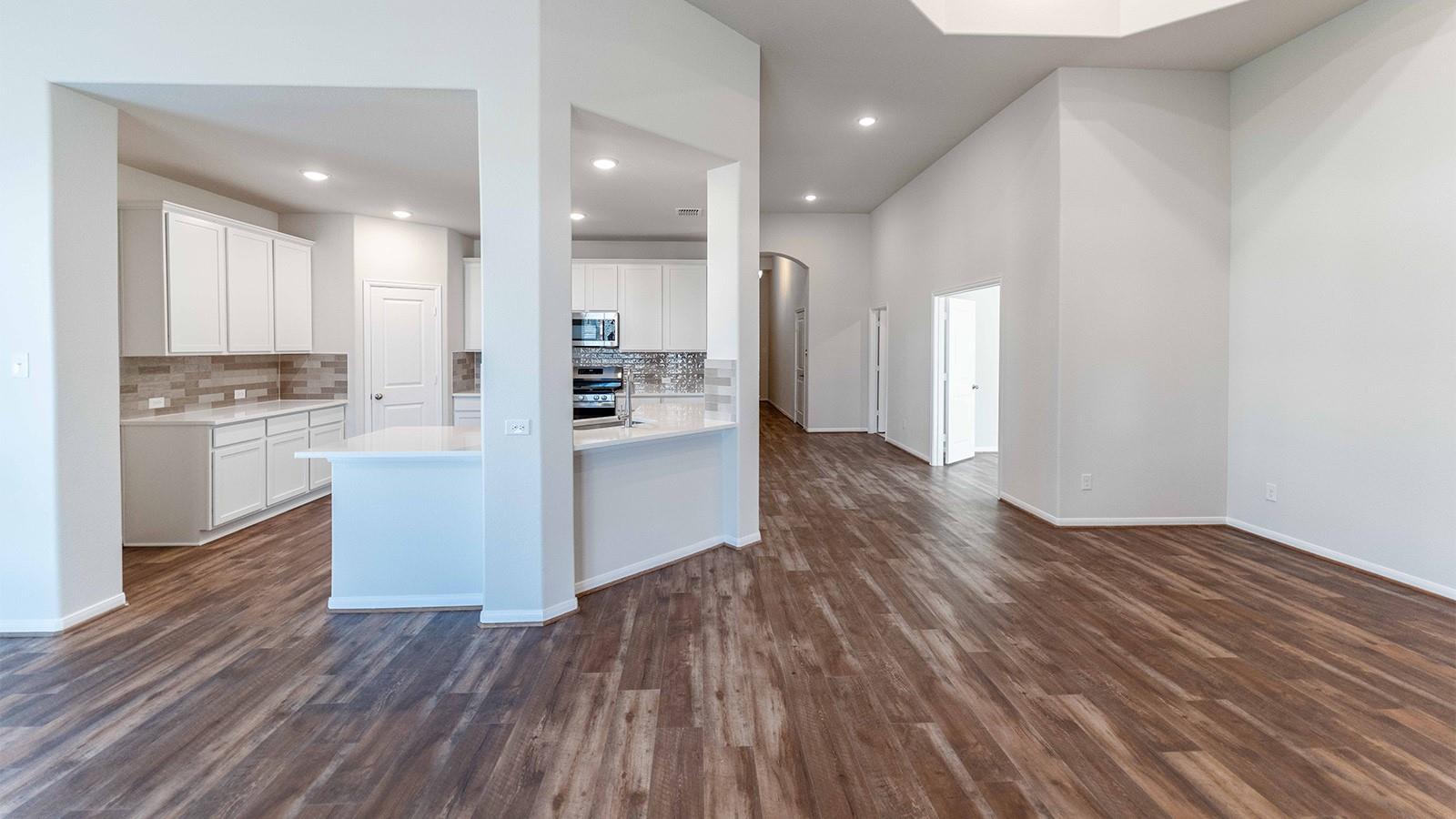 525 Lost Tree Dr, Buda, TX 78610