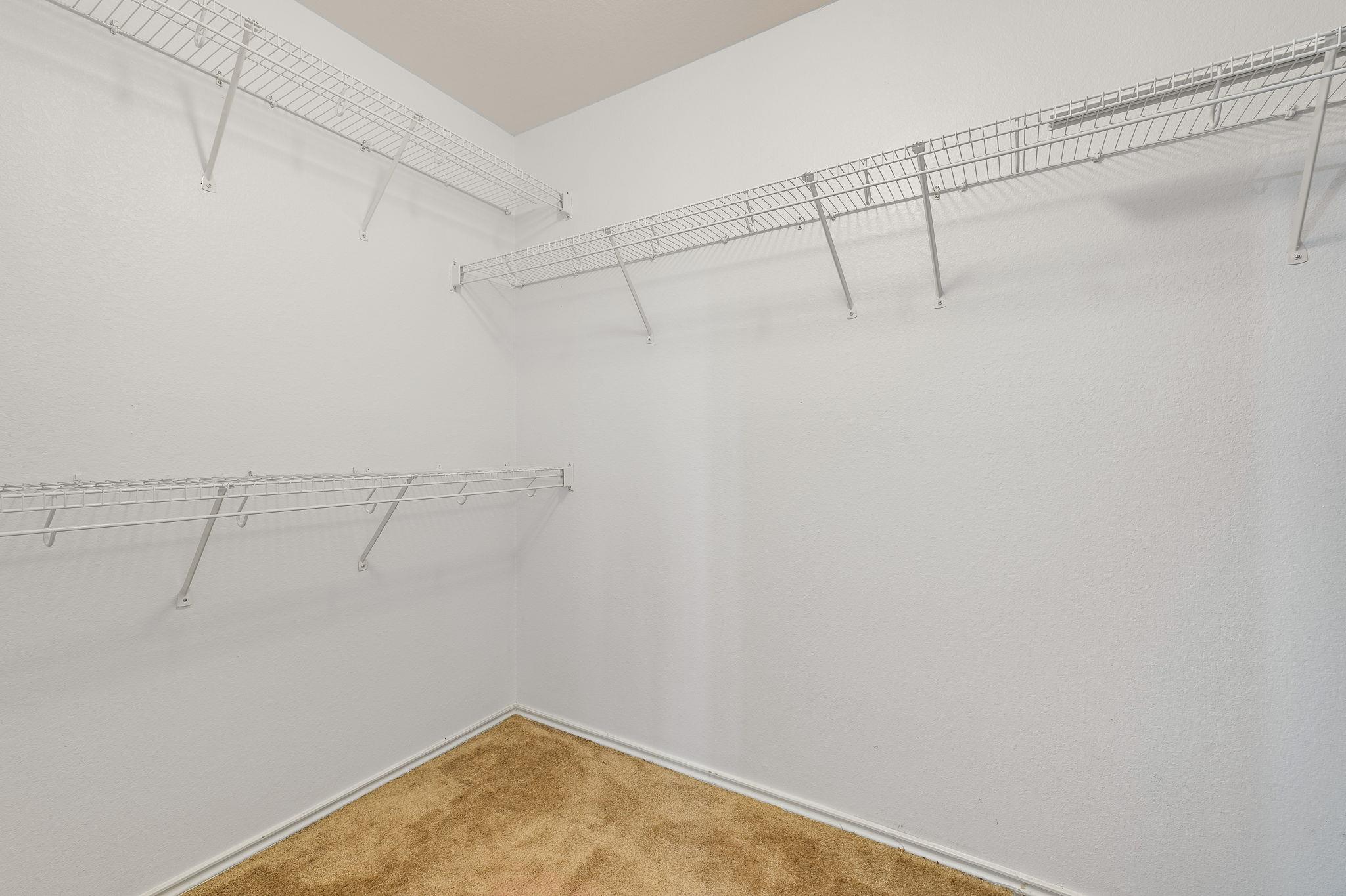 114 Almquist St, Hutto, TX 78634