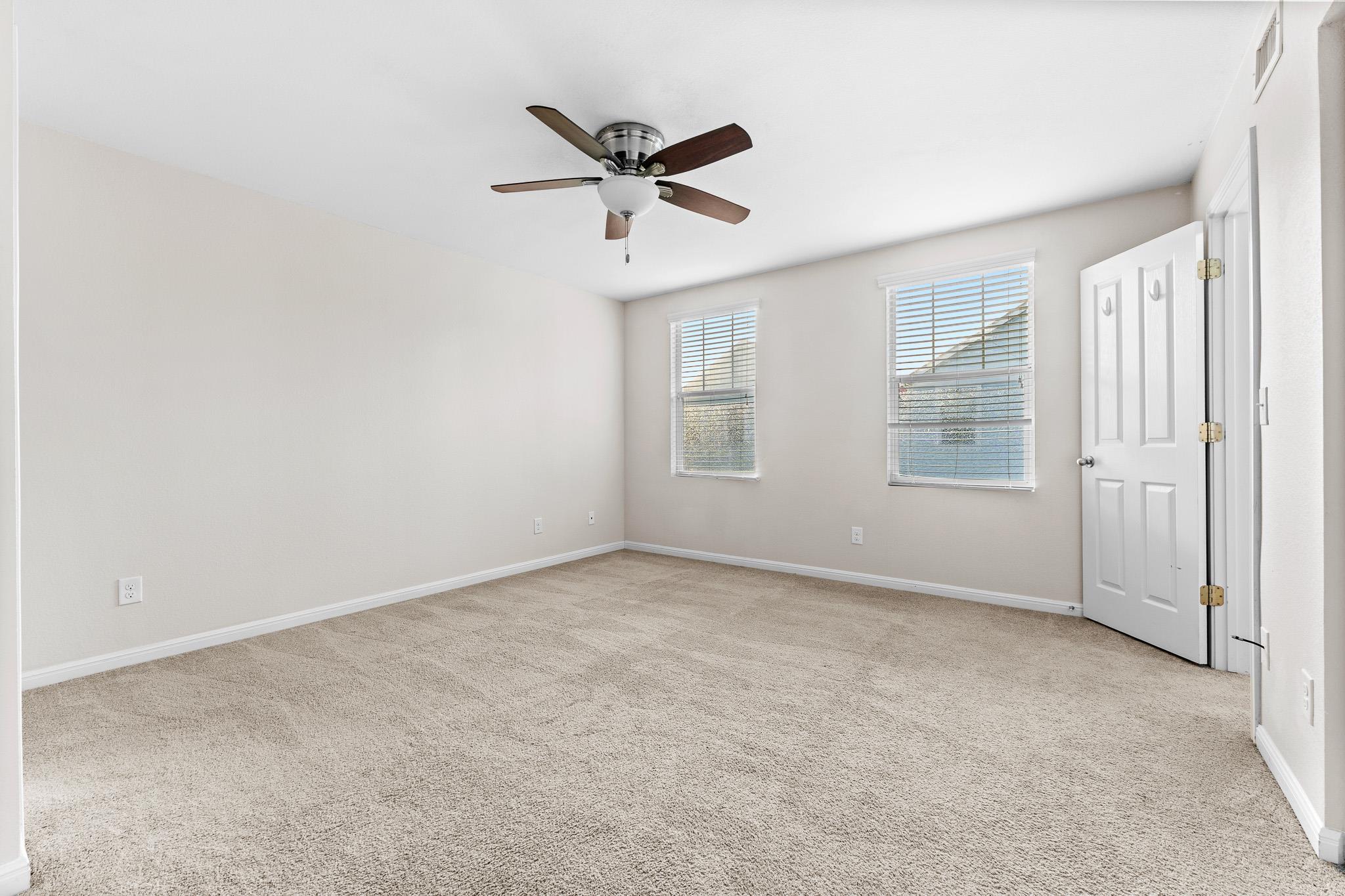 320 Trestle Tree # 32, San Marcos, TX 78666