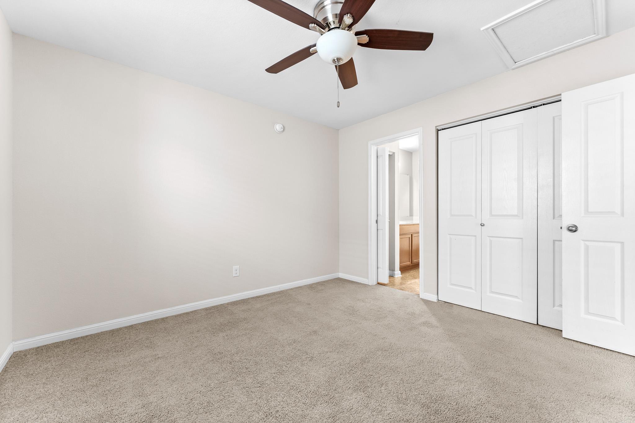 320 Trestle Tree # 32, San Marcos, TX 78666