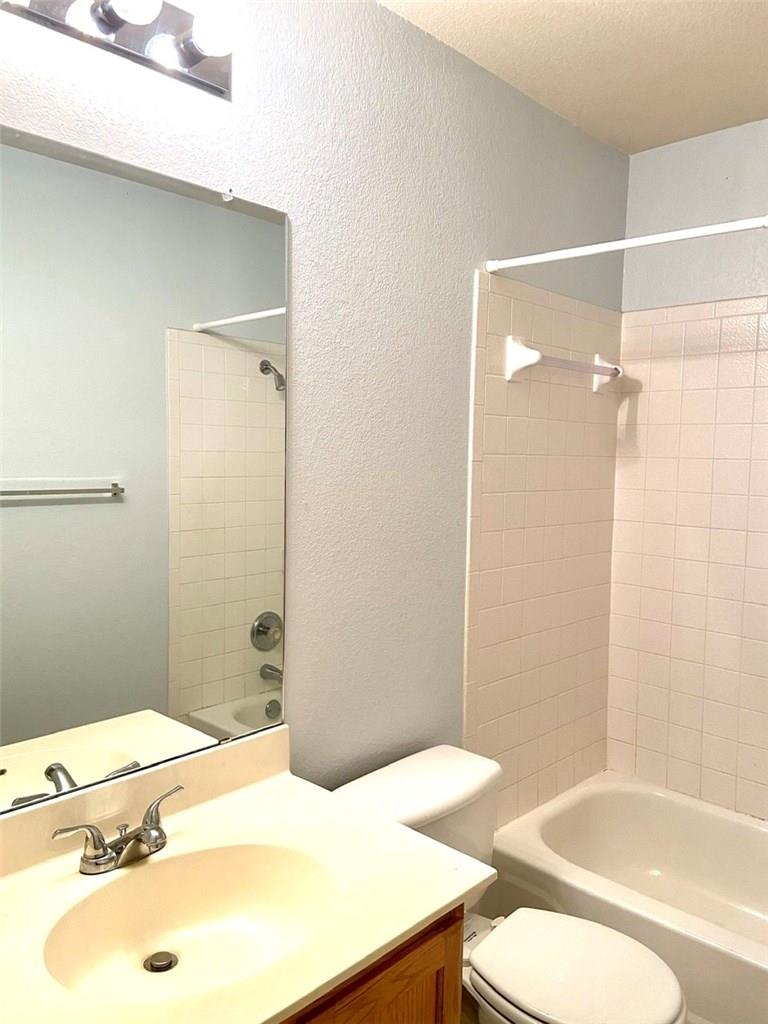 1432 Thibodeaux Dr, Round Rock, TX 78664