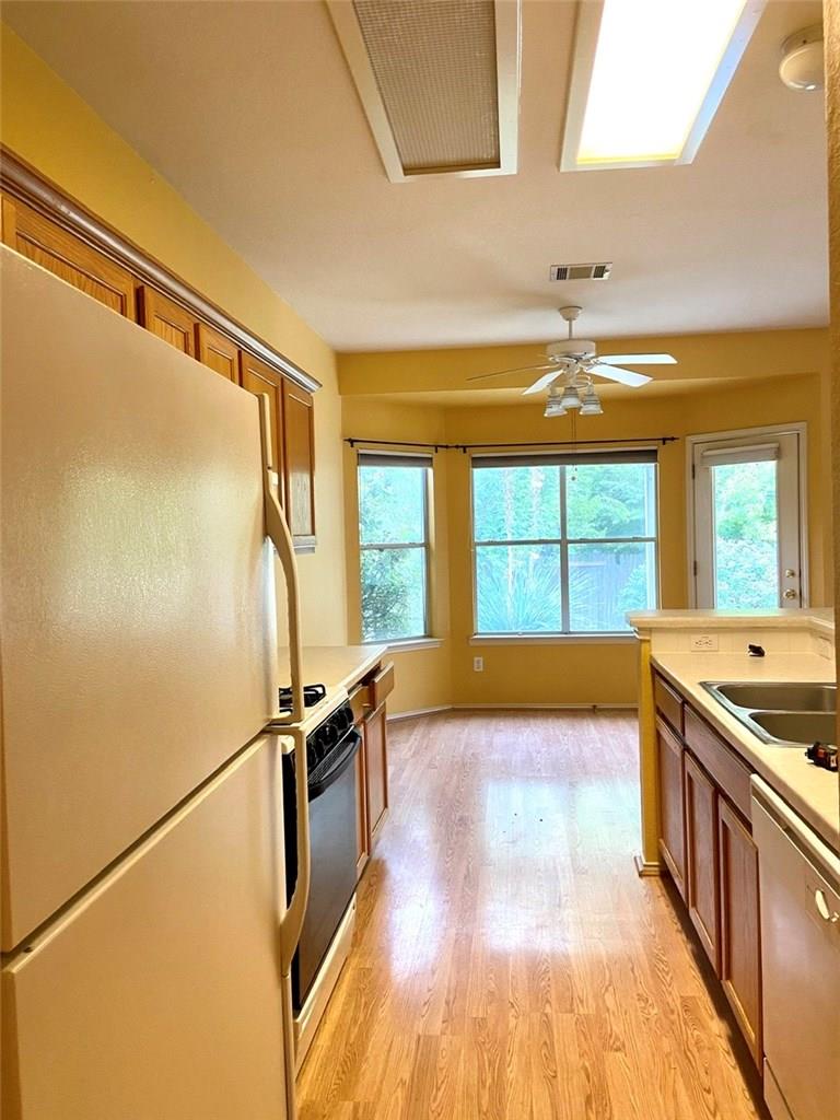 1432 Thibodeaux Dr, Round Rock, TX 78664