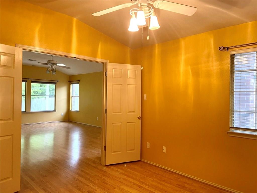 1432 Thibodeaux Dr, Round Rock, TX 78664