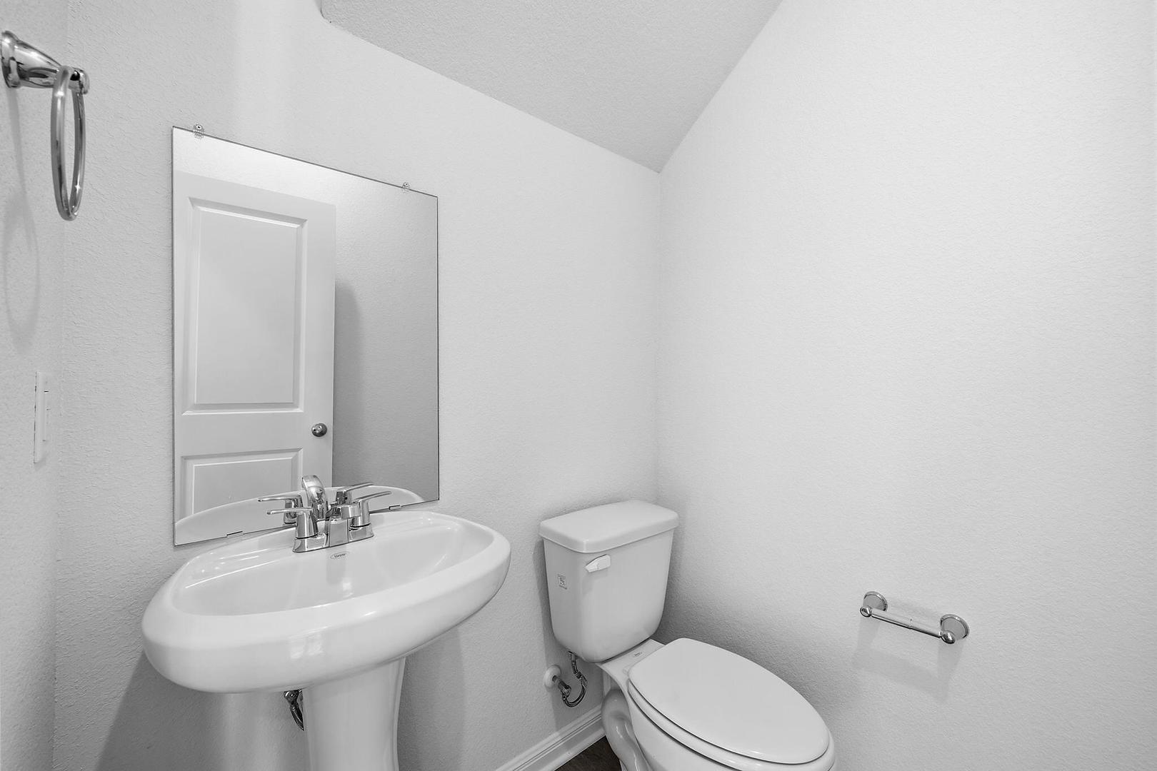 121 Hatari, Jarrell, TX 76537