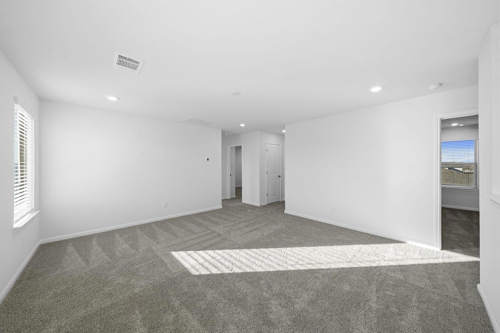 121 Hatari, Jarrell, TX 76537