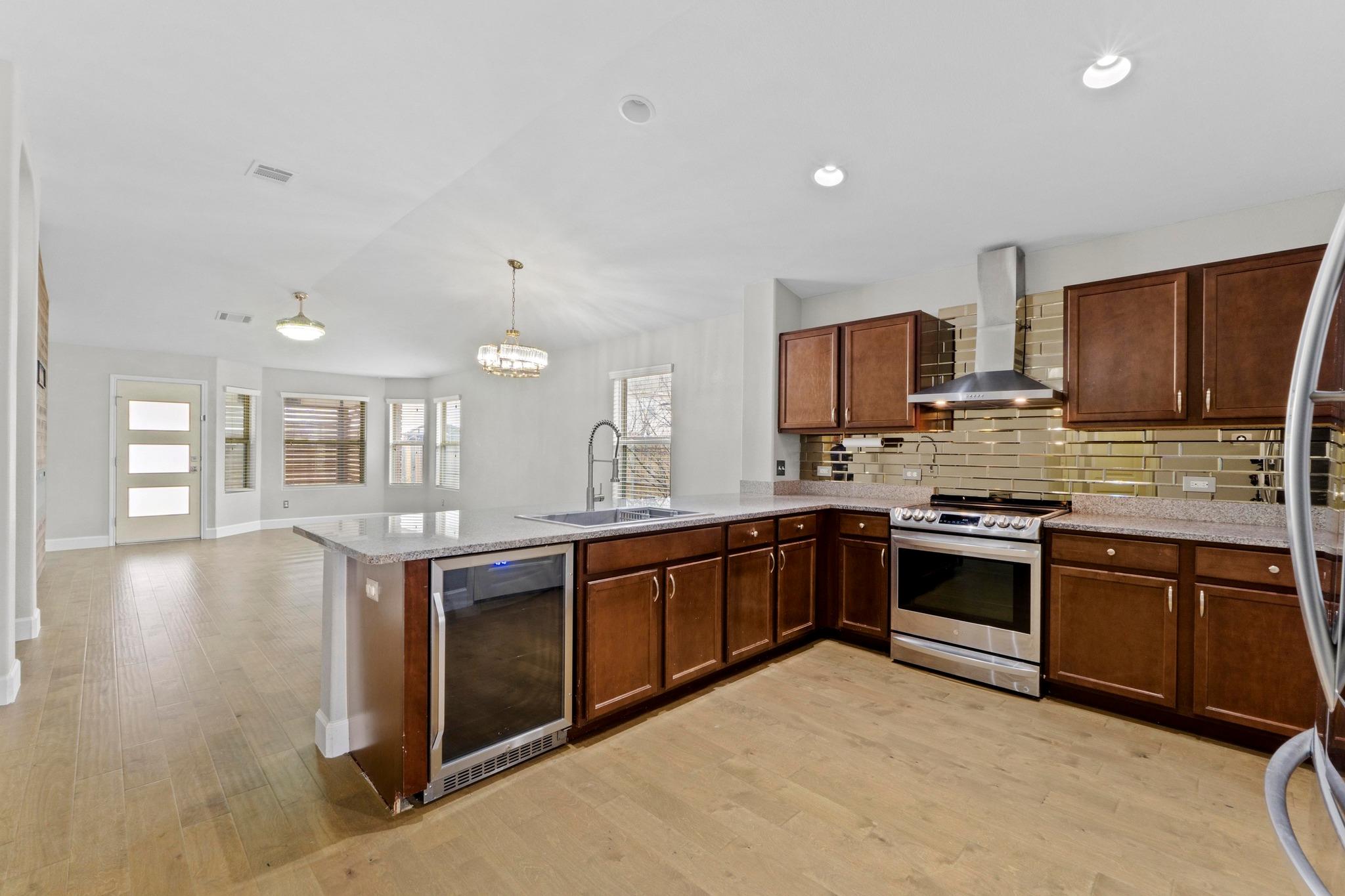 19004 Mangan Way, Pflugerville, TX 78660