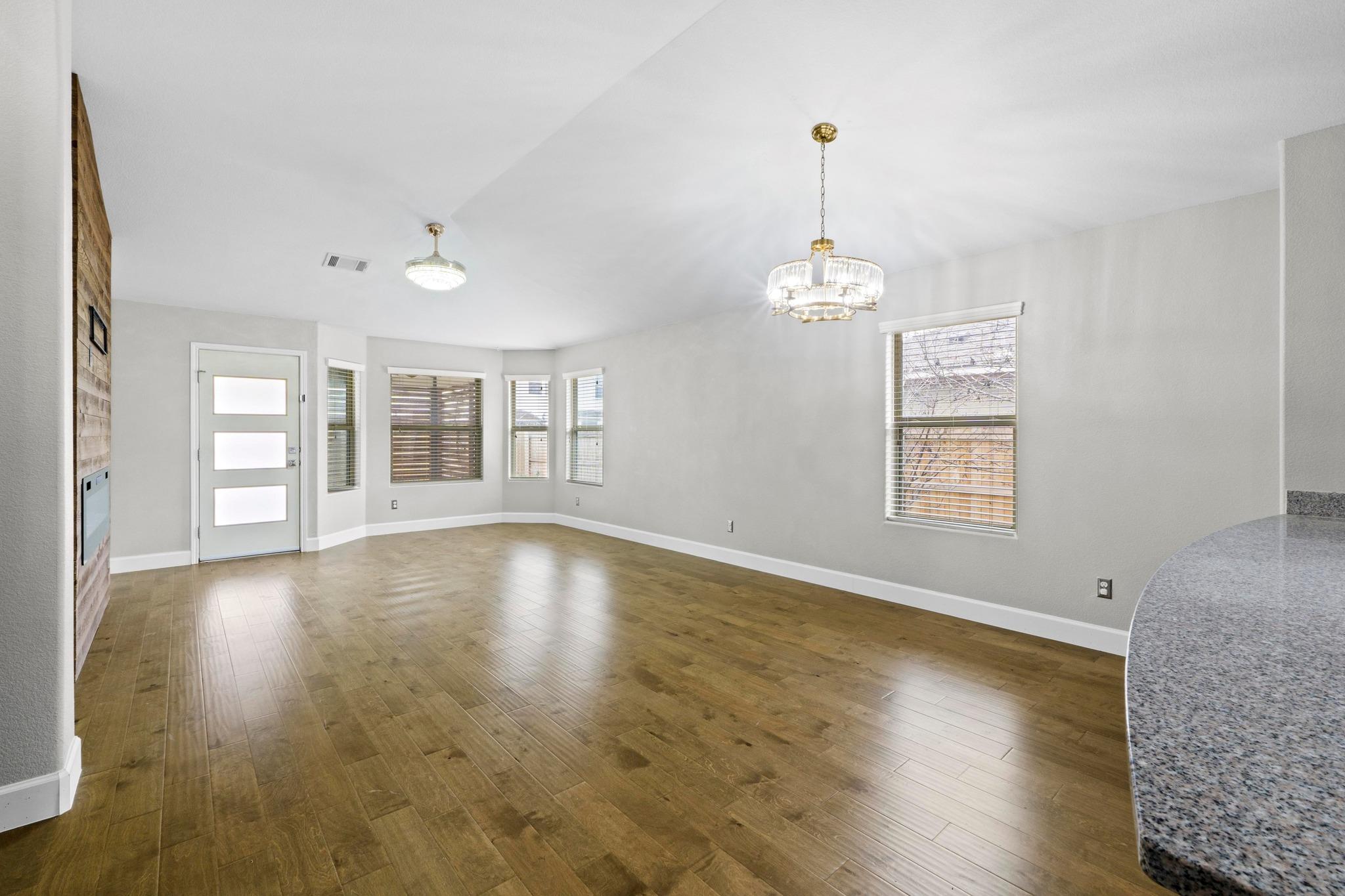 19004 Mangan Way, Pflugerville, TX 78660