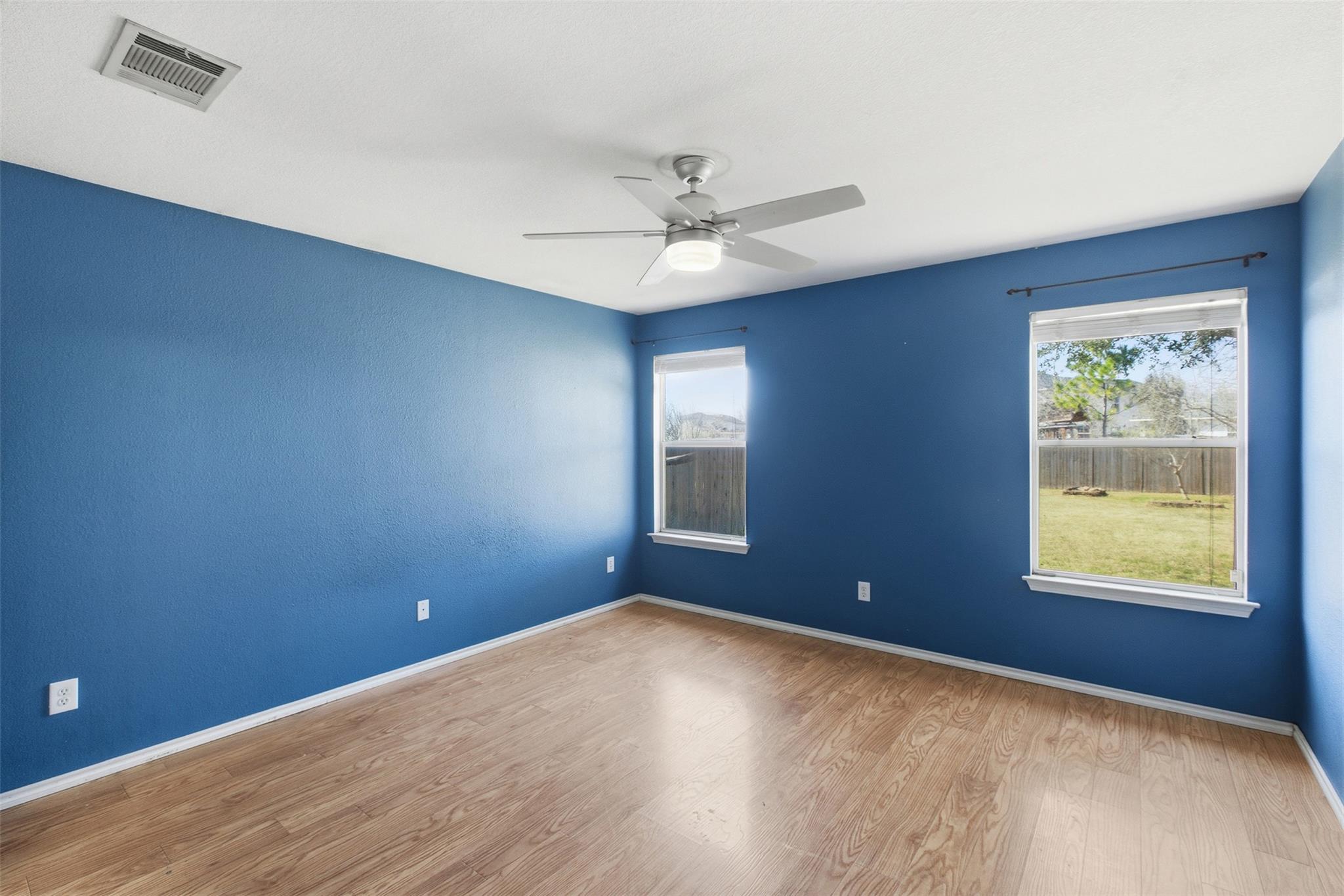 709 Lavaca Loop, Elgin, TX 78621