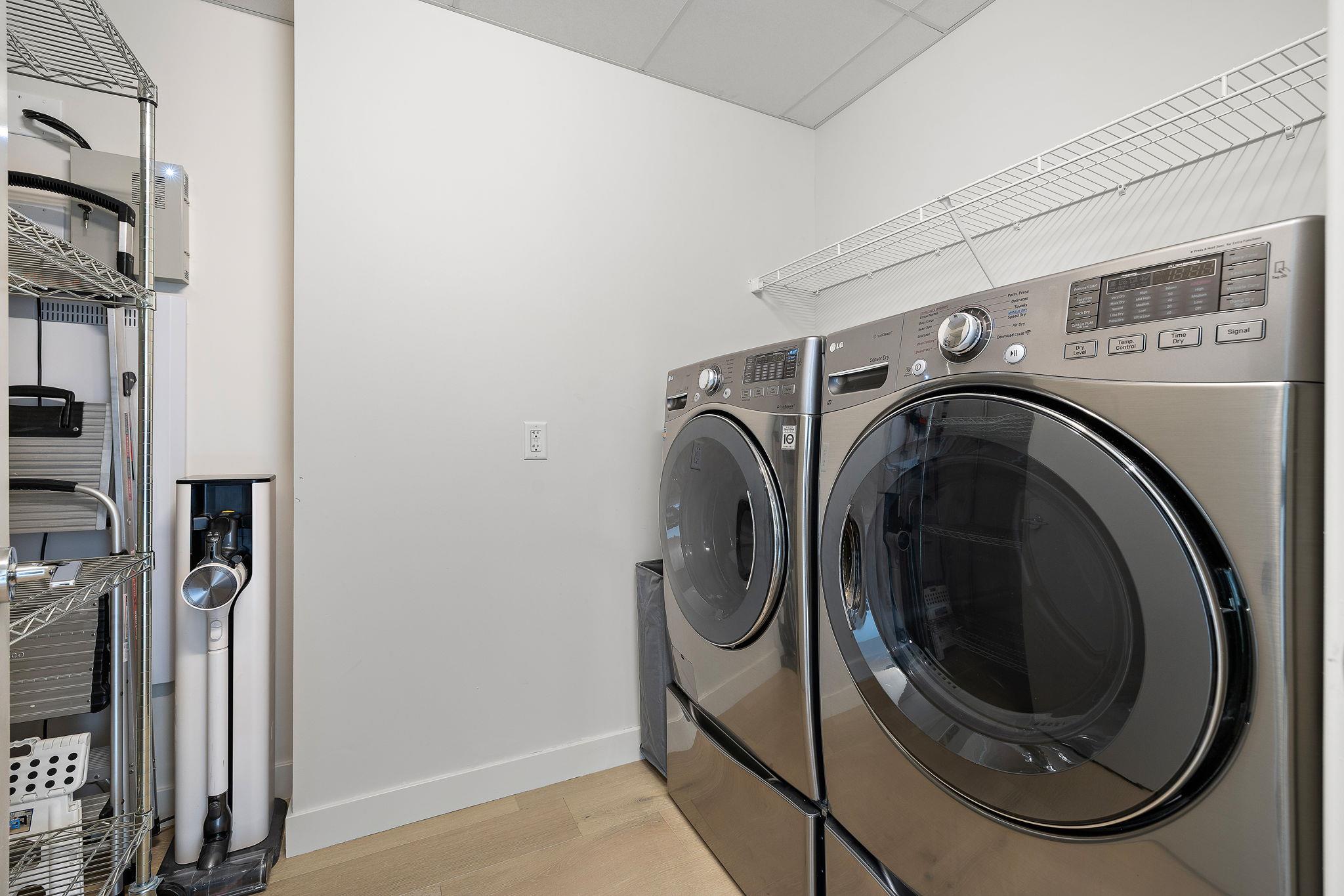 44 East Ave # 1801, Austin, TX 78701