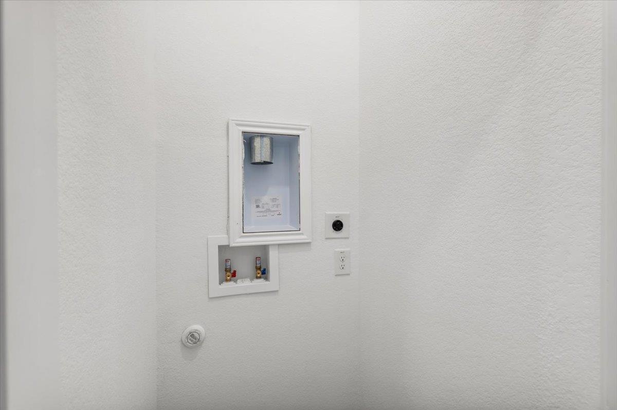 191 Rodney Boat Rd, Kyle, TX 78640