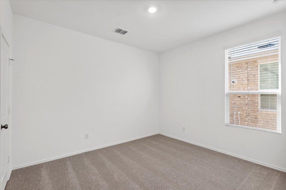 191 Rodney Boat Rd, Kyle, TX 78640