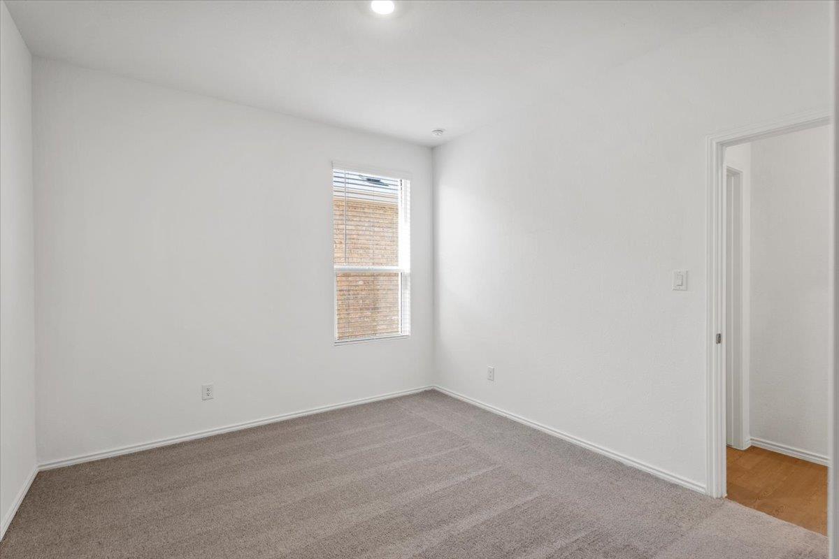 191 Rodney Boat Rd, Kyle, TX 78640