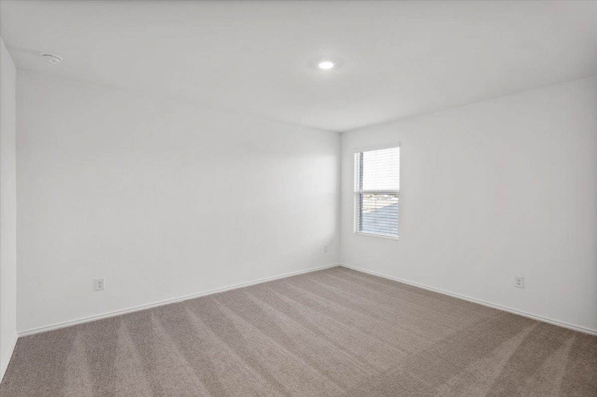 191 Rodney Boat Rd, Kyle, TX 78640