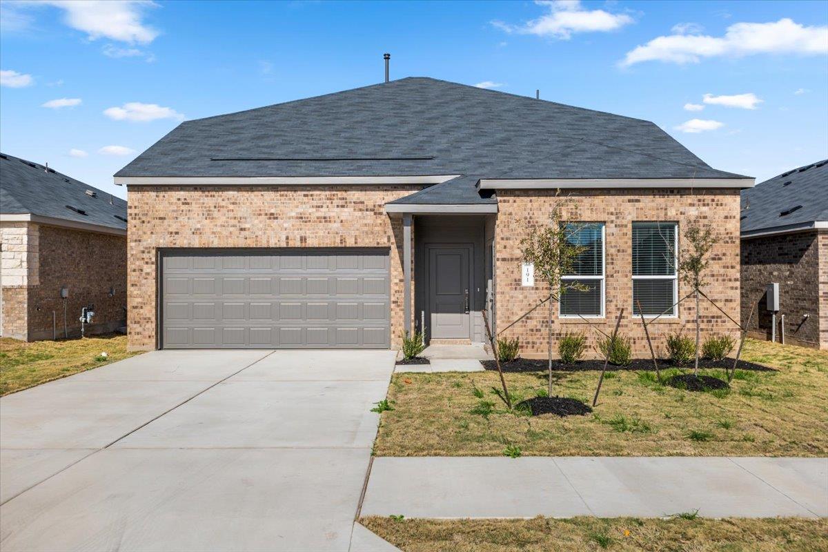 191 Rodney Boat Rd, Kyle, TX 78640