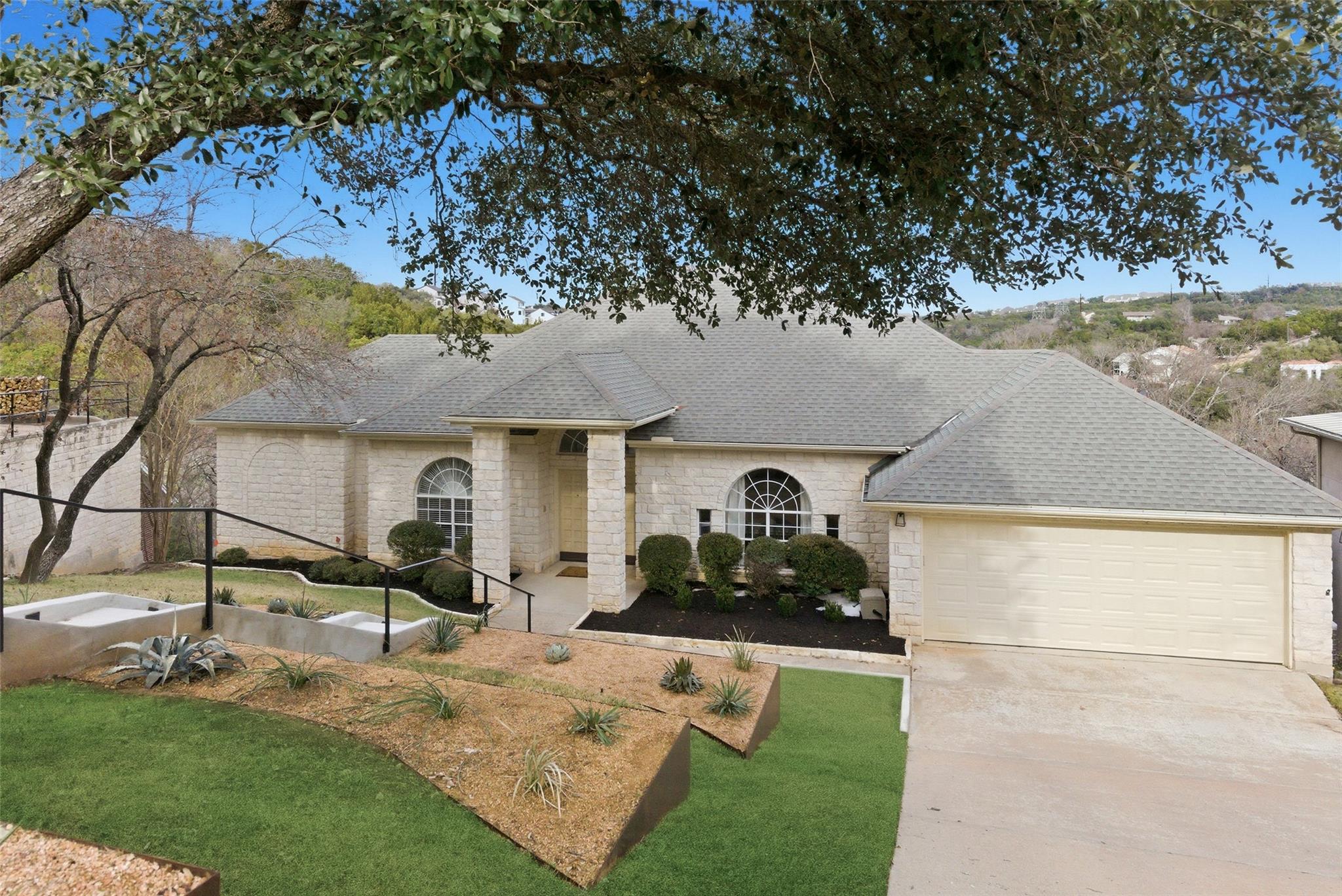 5620 Sedona Dr, Austin, TX 78759