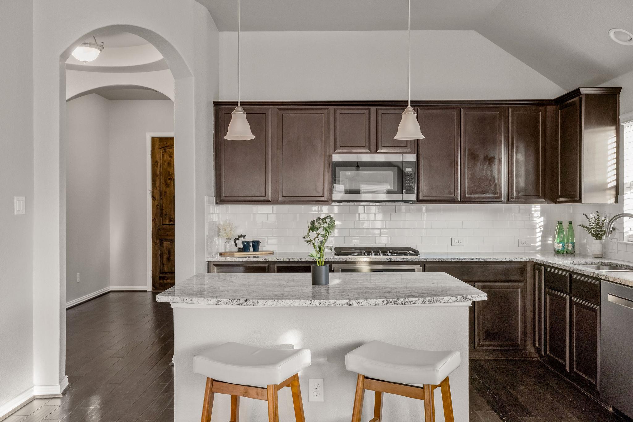 232 Coral Berry Dr, Buda, TX 78610