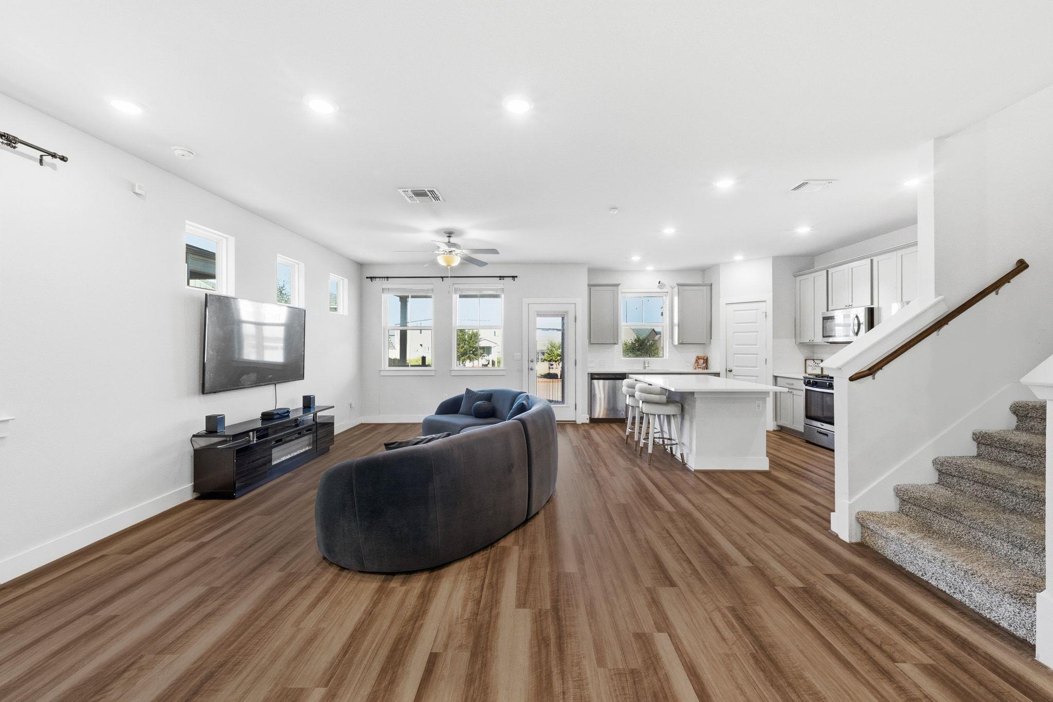 7416 Travertine Spring Dr # 149, Austin, TX 78744