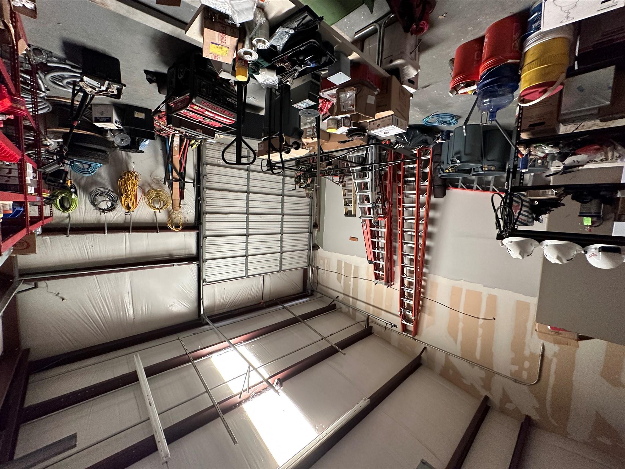 623 W Front St # 2100, Hutto, TX 78634