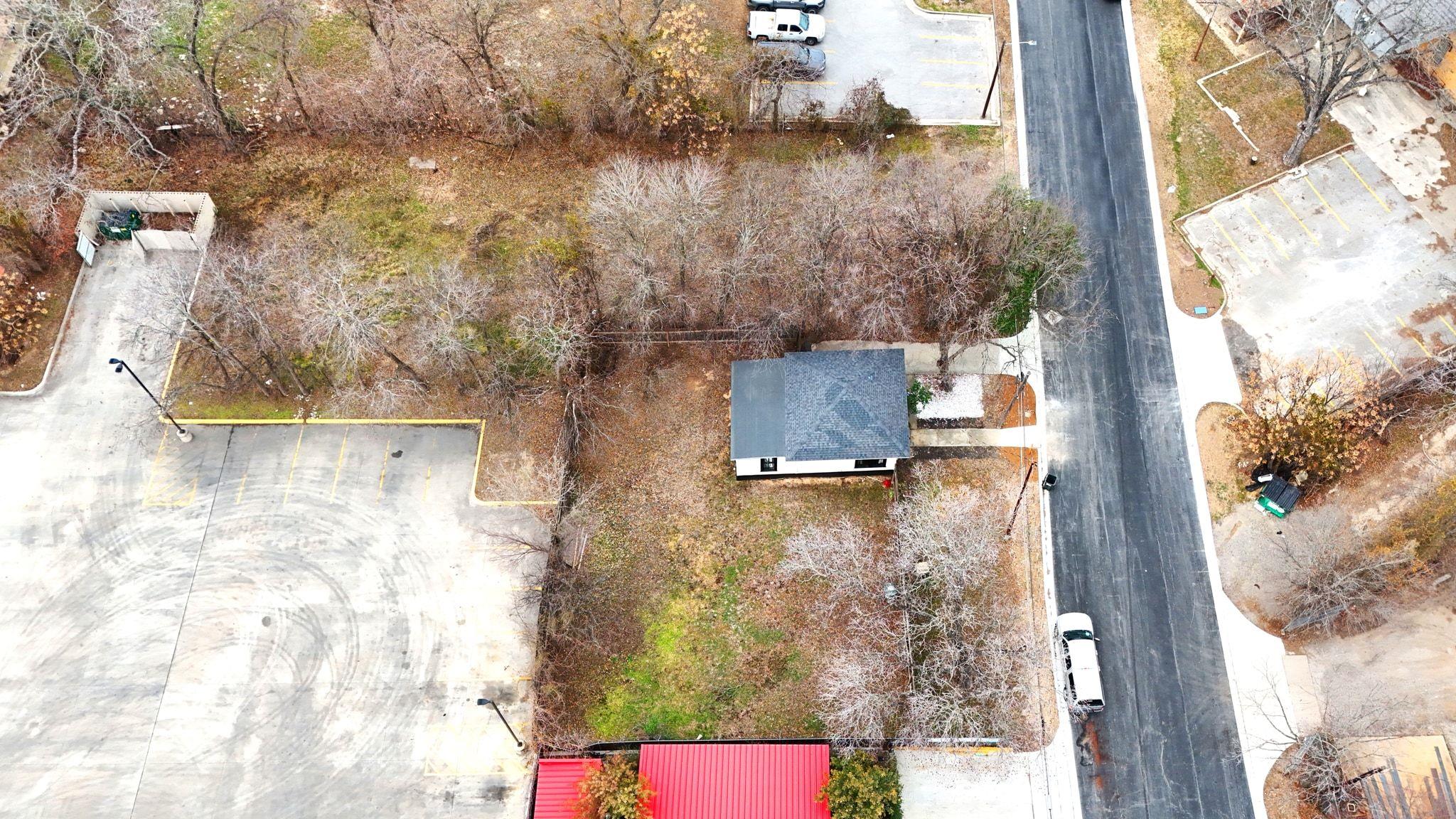 117 W Grove St, San Marcos, TX 78666