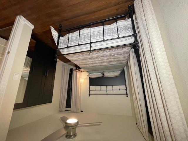 117 W Grove St, San Marcos, TX 78666