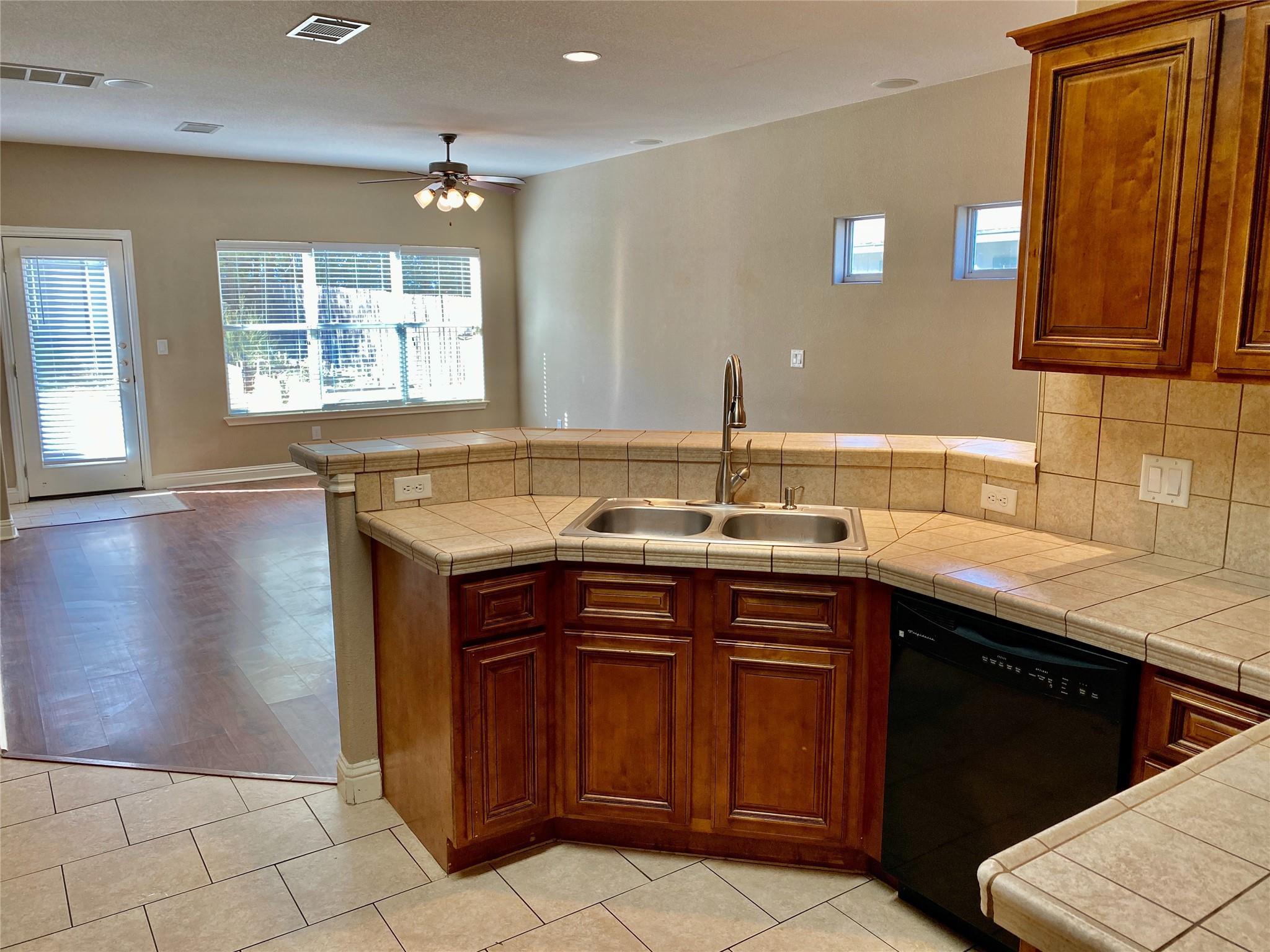 7504 Bennett Ave # B, Austin, TX 78752