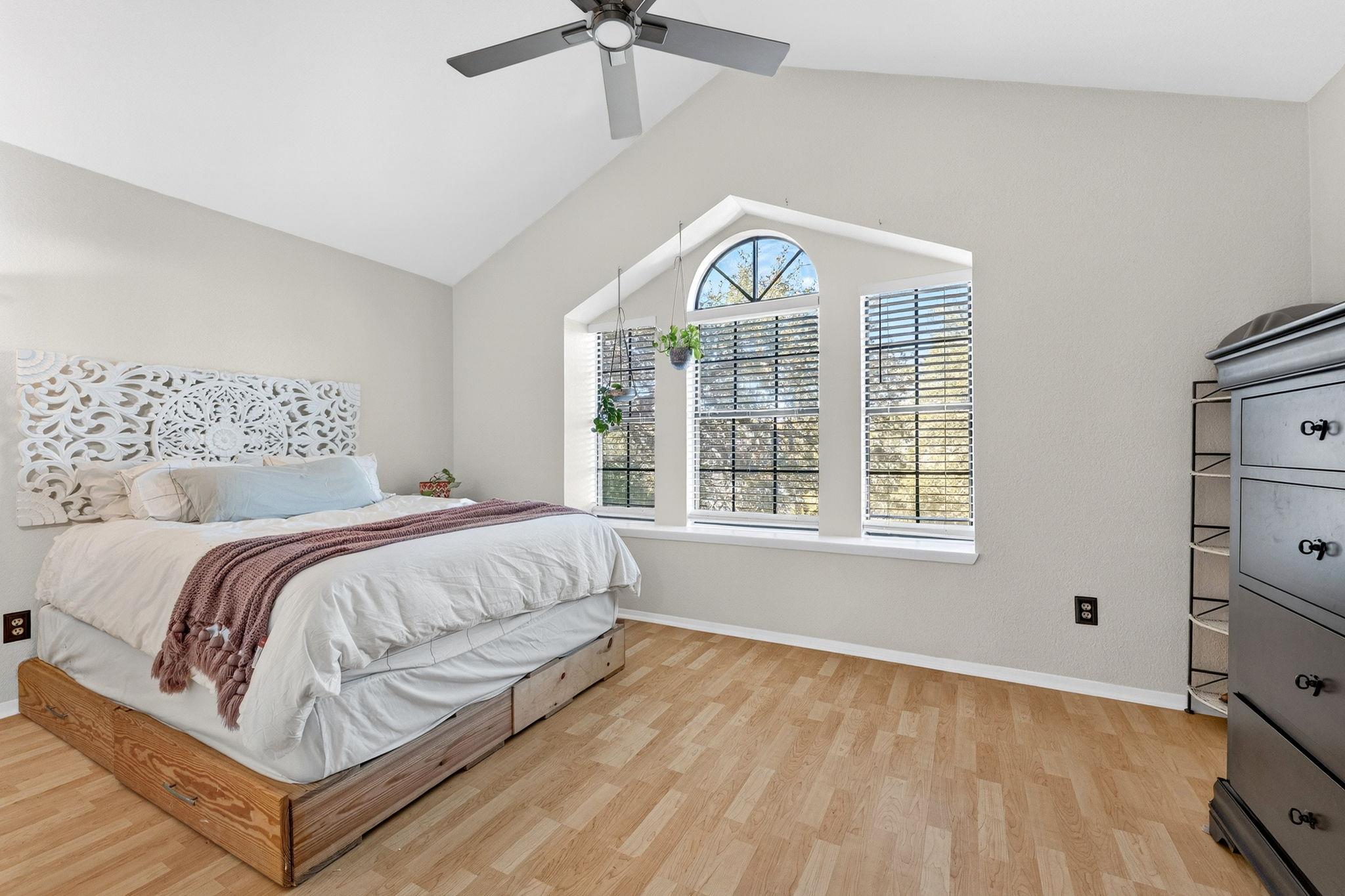 1411 Gracy Farms Ln # 118, Austin, TX 78758