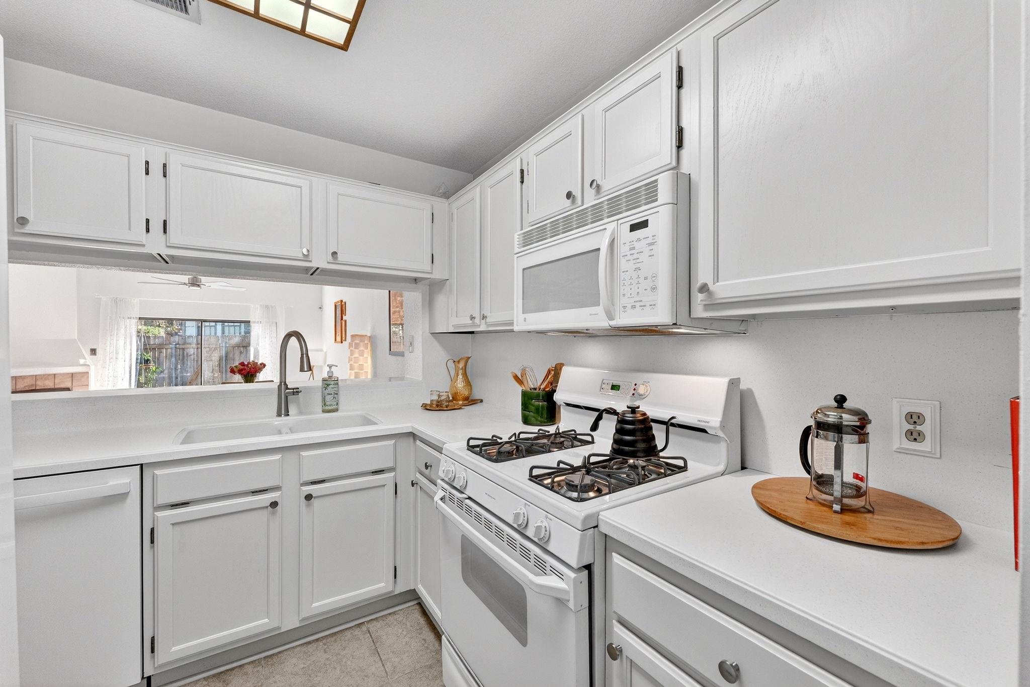 1411 Gracy Farms Ln # 118, Austin, TX 78758