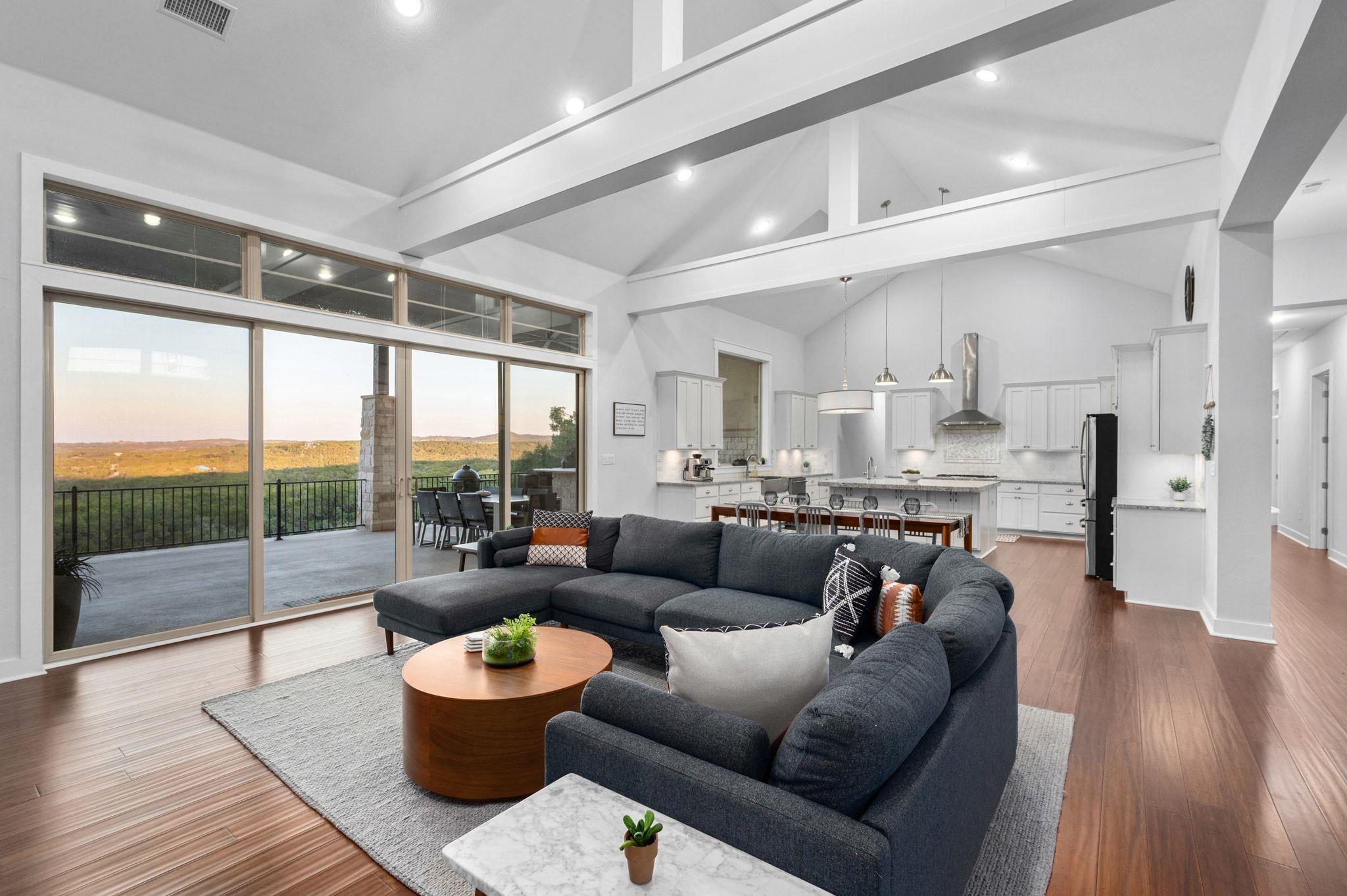 1821 Overland Stage Rd, Dripping Springs, TX 78620