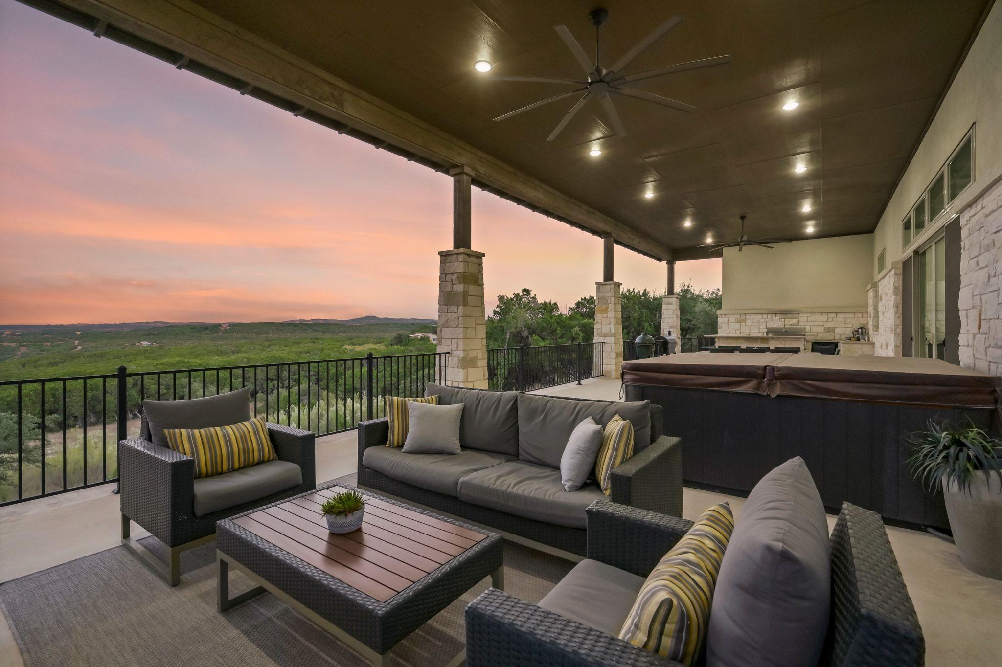 1821 Overland Stage Rd, Dripping Springs, TX 78620