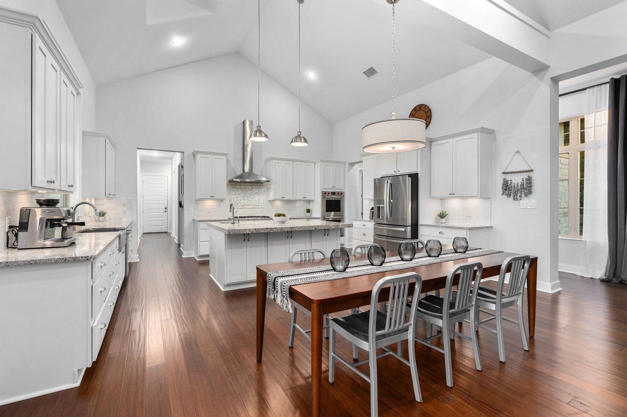 1821 Overland Stage Rd, Dripping Springs, TX 78620