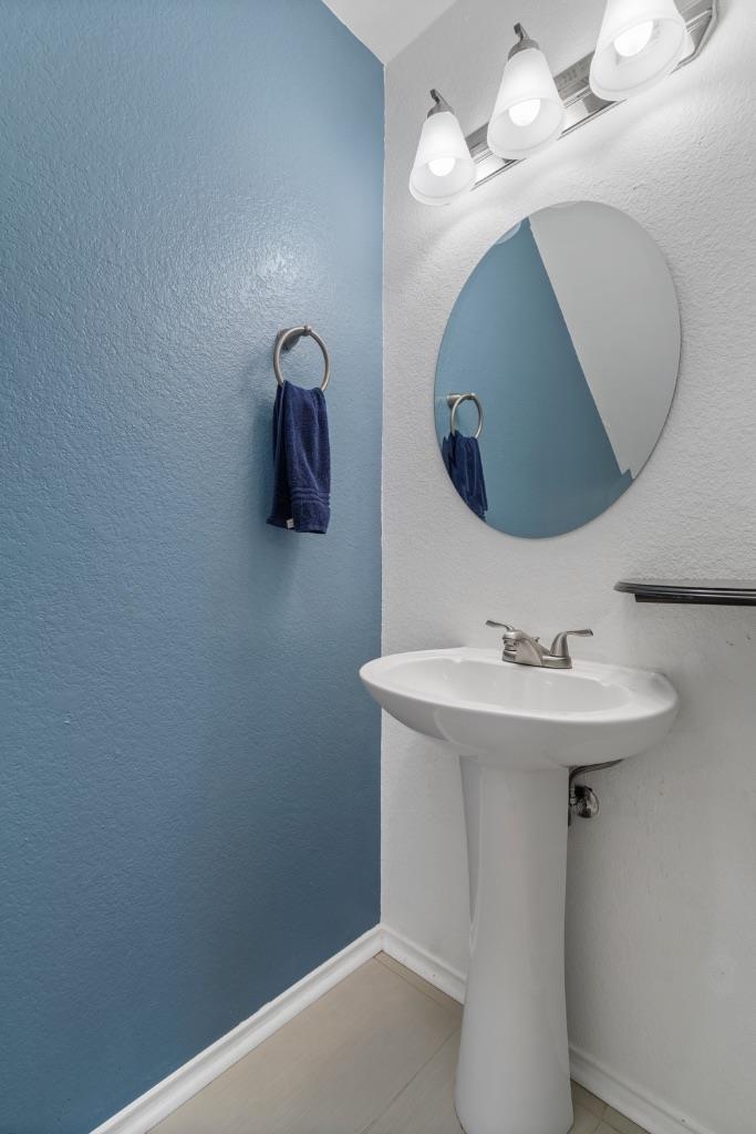 911 Flatters Way, Pflugerville, TX 78660