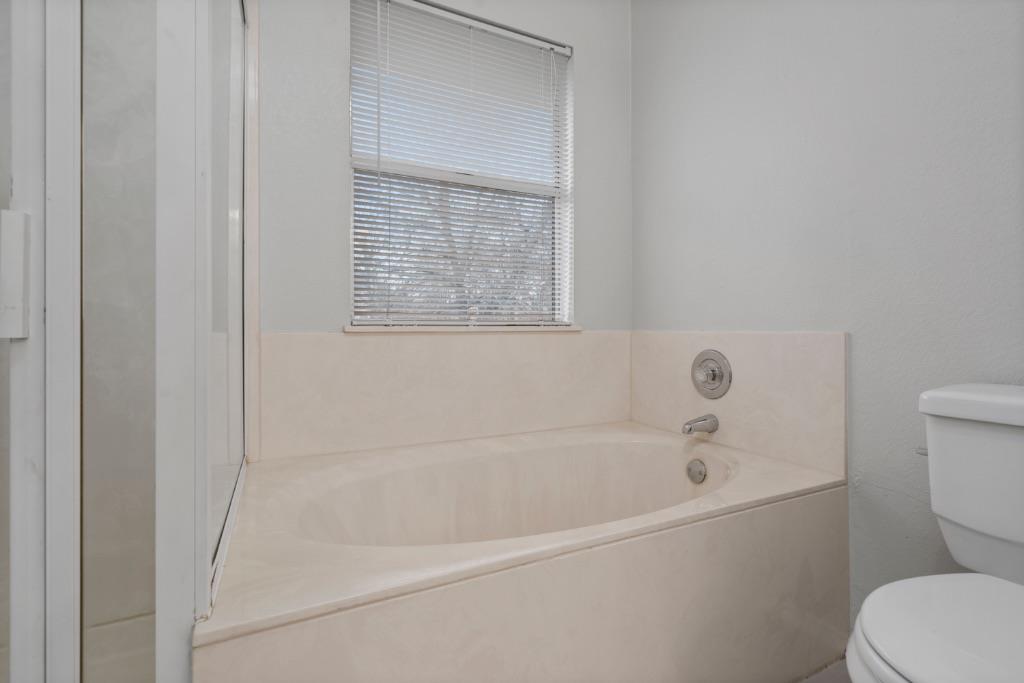 911 Flatters Way, Pflugerville, TX 78660