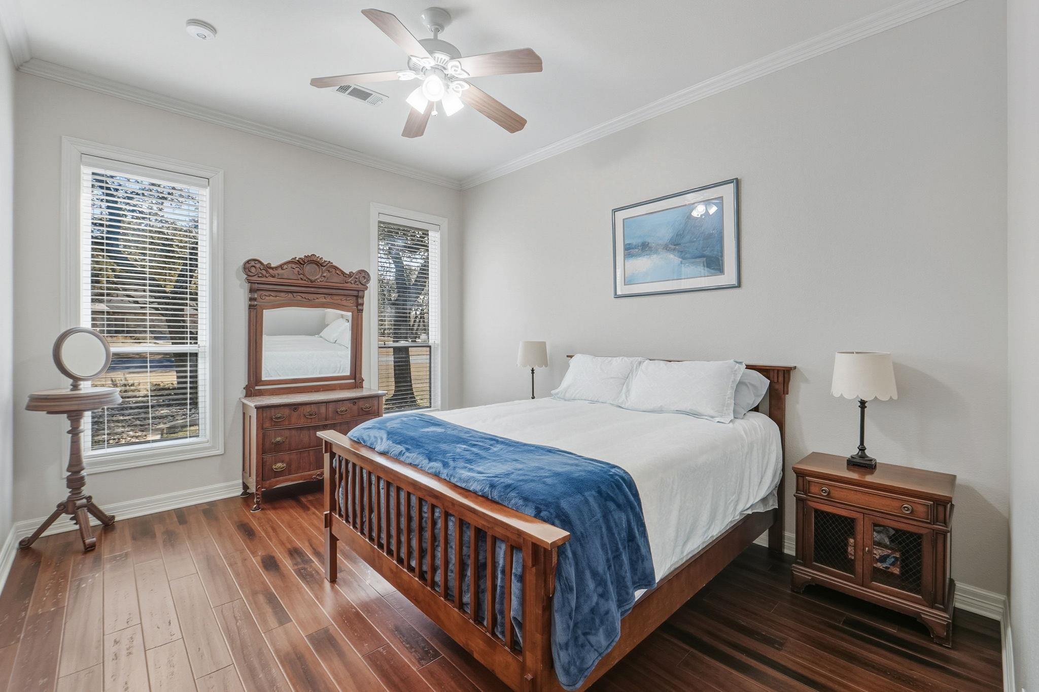 209 Goldridge Dr, Georgetown, TX 78633