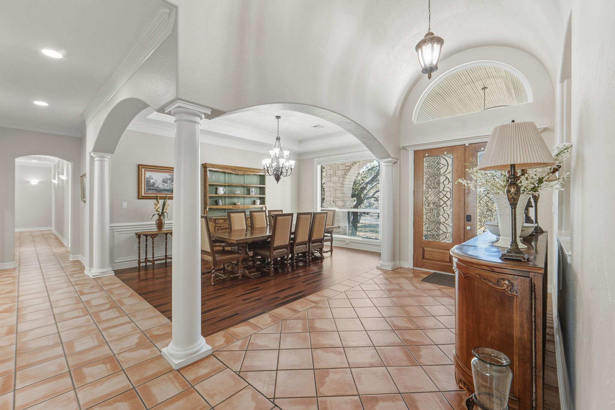 209 Goldridge Dr, Georgetown, TX 78633