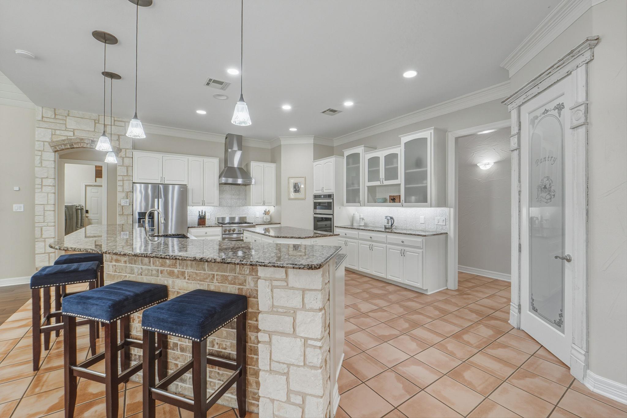 209 Goldridge Dr, Georgetown, TX 78633