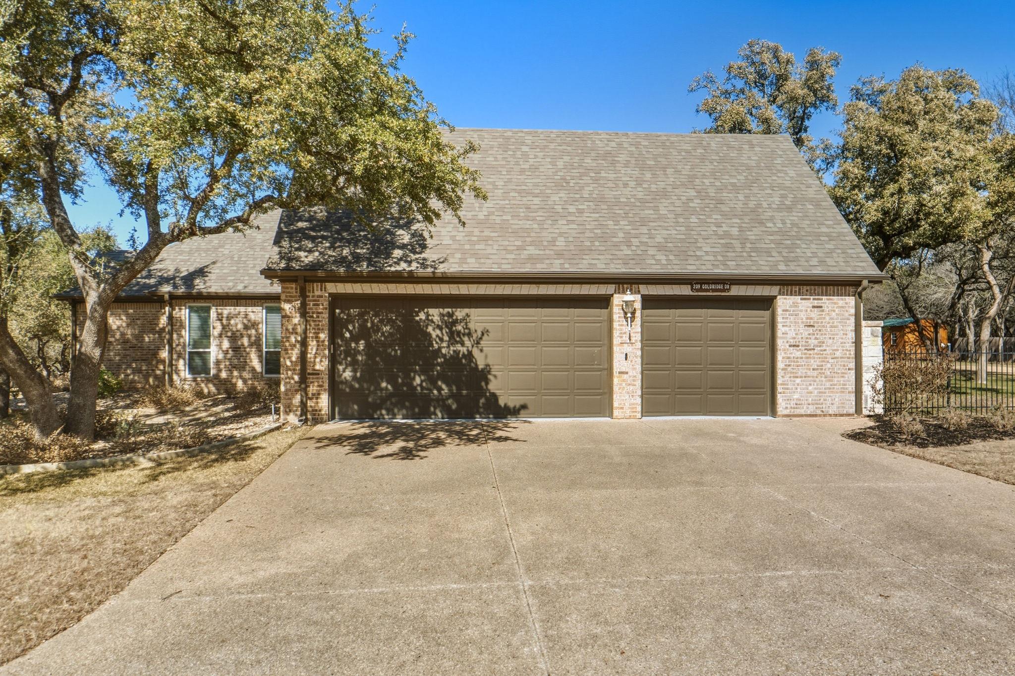 209 Goldridge Dr, Georgetown, TX 78633